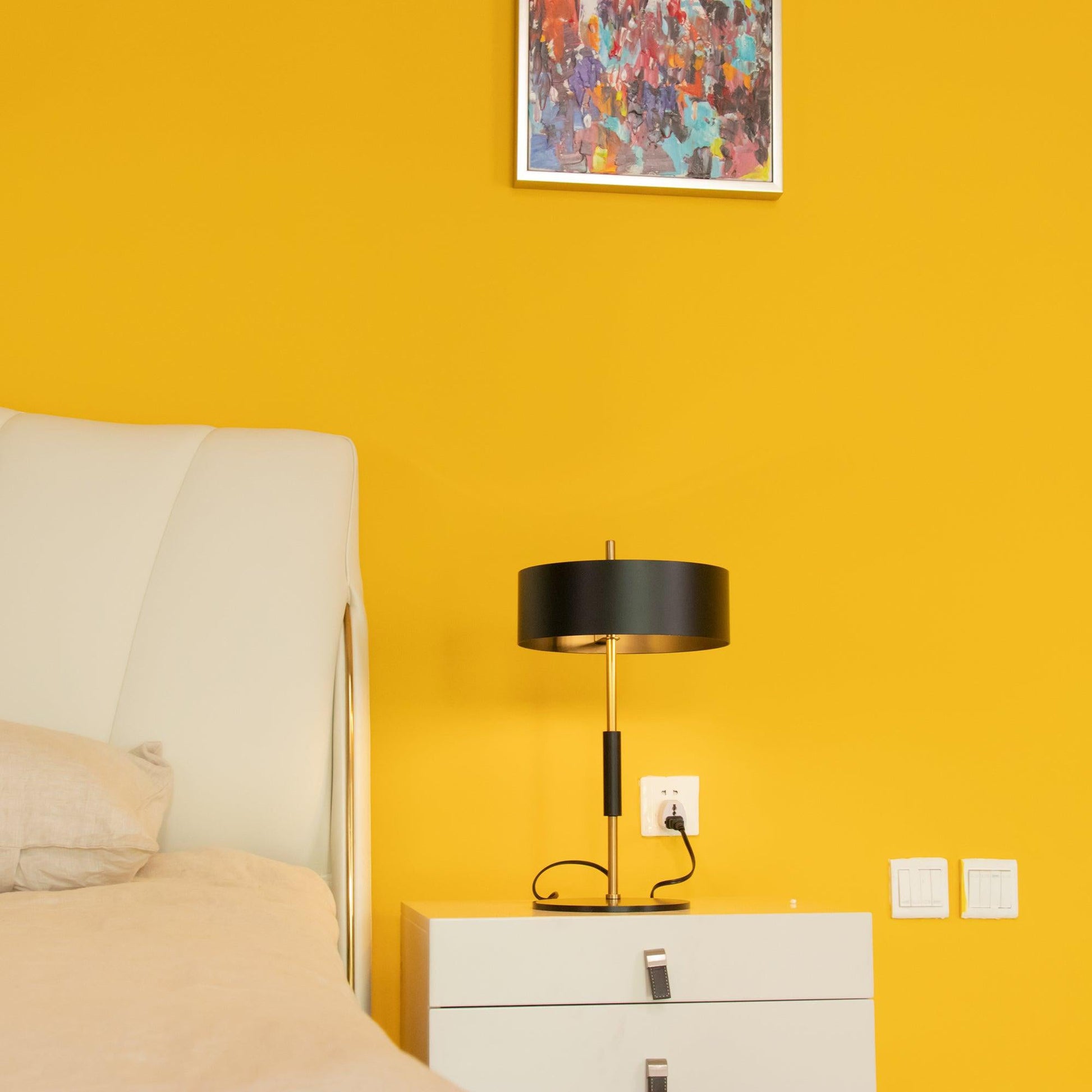 Zenith Minimalist Table Lamp-Neutral Decor
