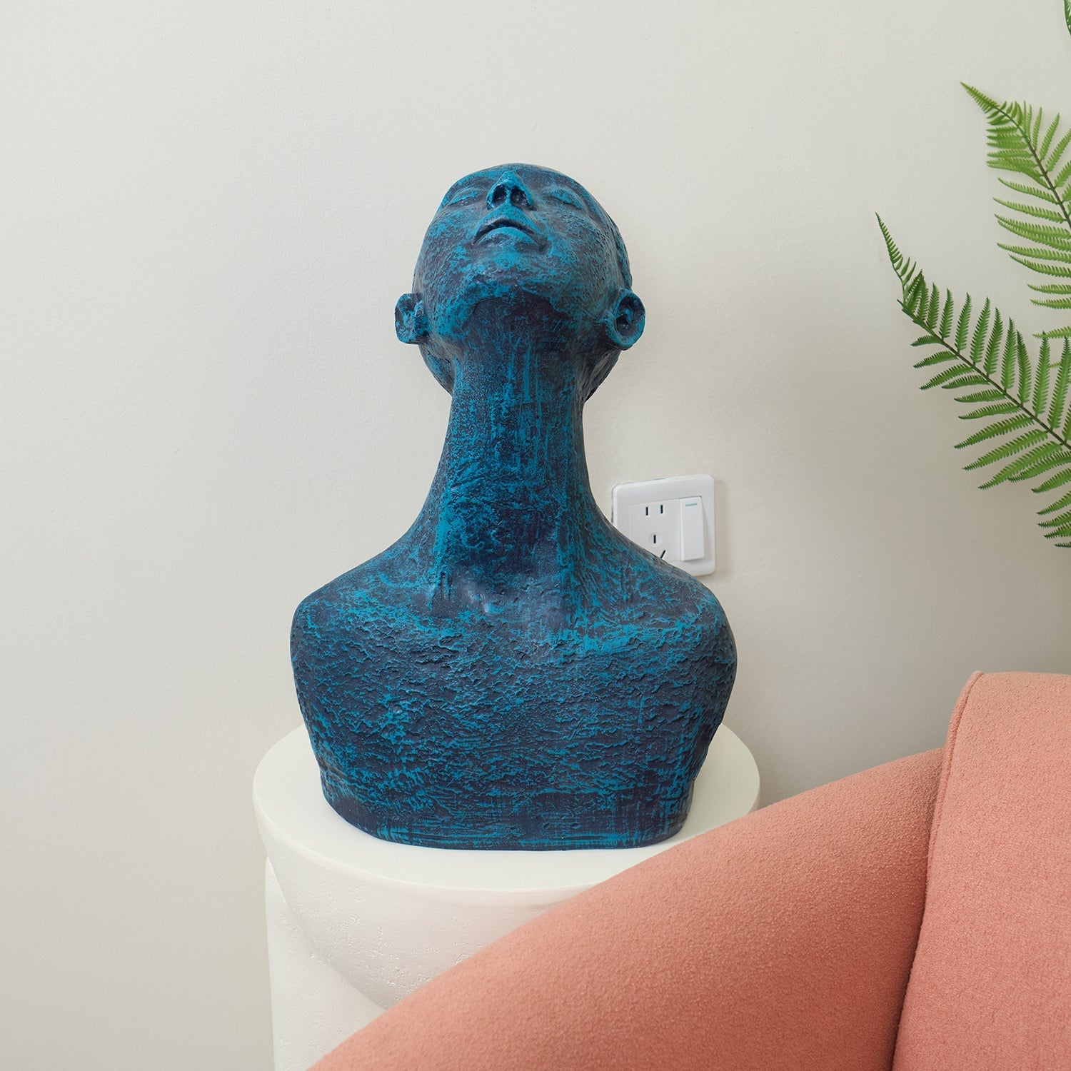 Bolt Guardian Sculpture Table Ornaments-Neutral Decor