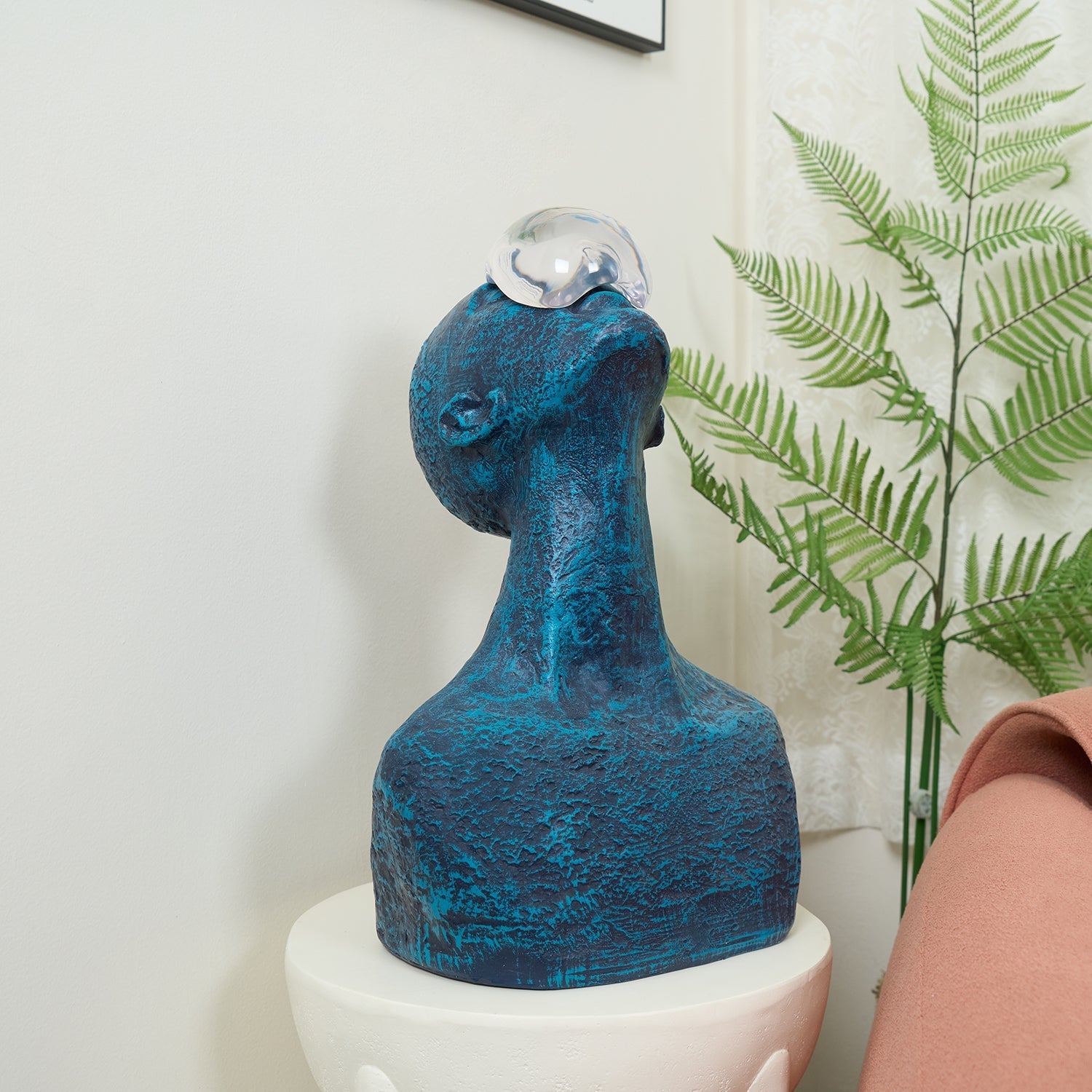 Bolt Guardian Sculpture Table Ornaments-Neutral Decor
