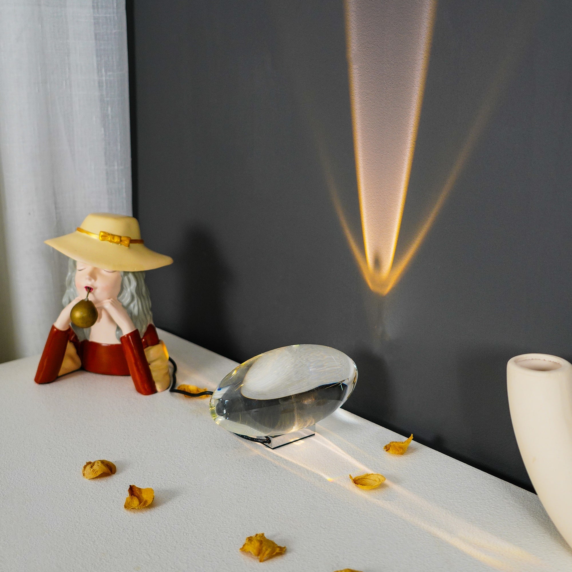 Solarece Crystal Minimalist Table Lamp-Neutral Decor