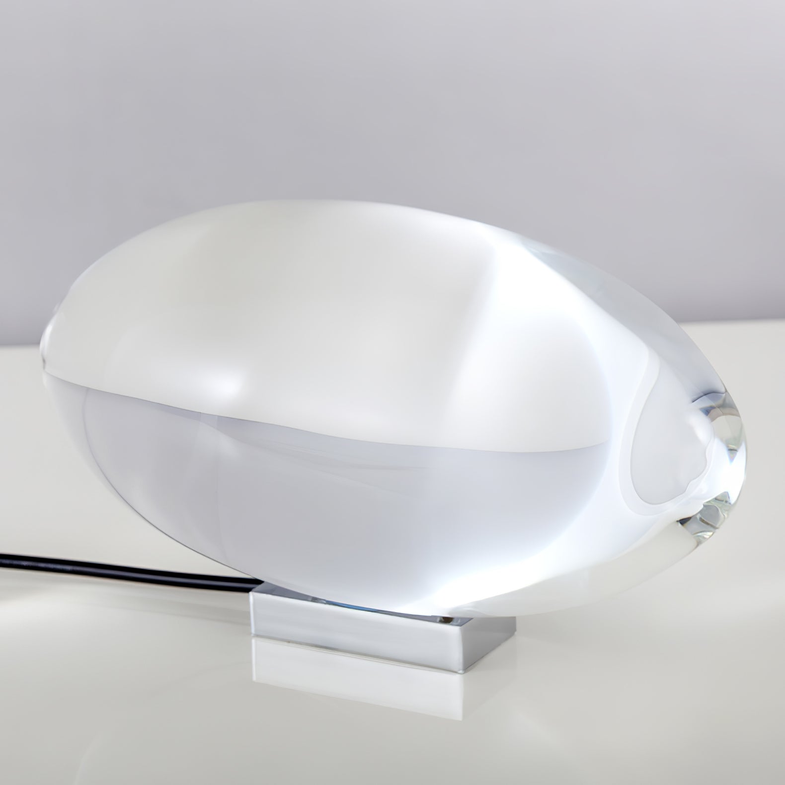 Solarece Crystal Minimalist Table Lamp-Neutral Decor