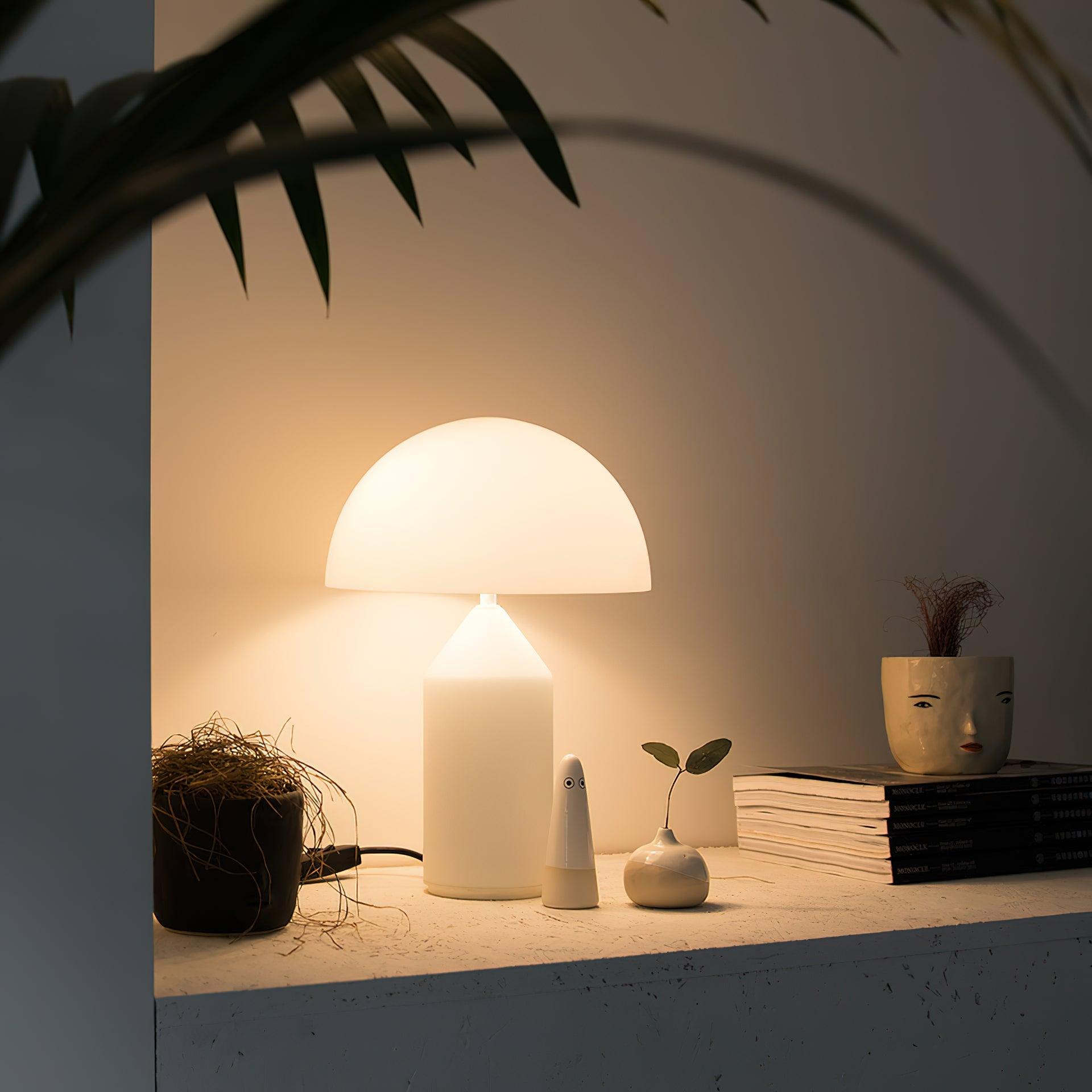 Hesrin Glass Artistic Table Lamp-Neutral Decor