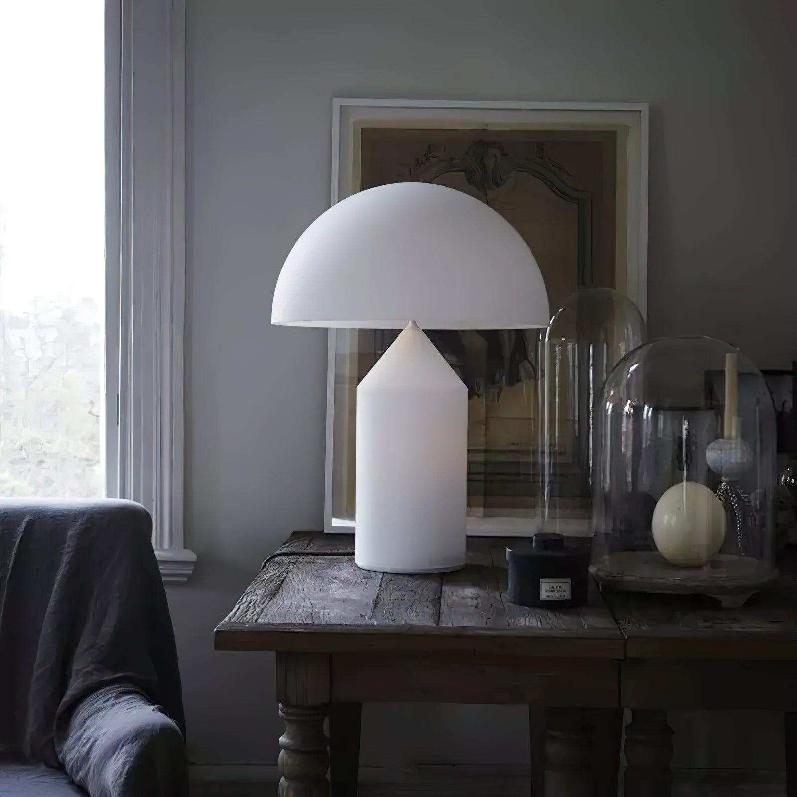 Hesrin Glass Artistic Table Lamp-Neutral Decor