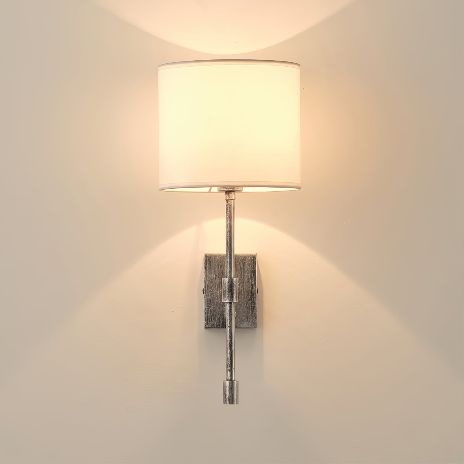 Eirikuvyo Modern Minimalist Metal Fabric Wall Lamp