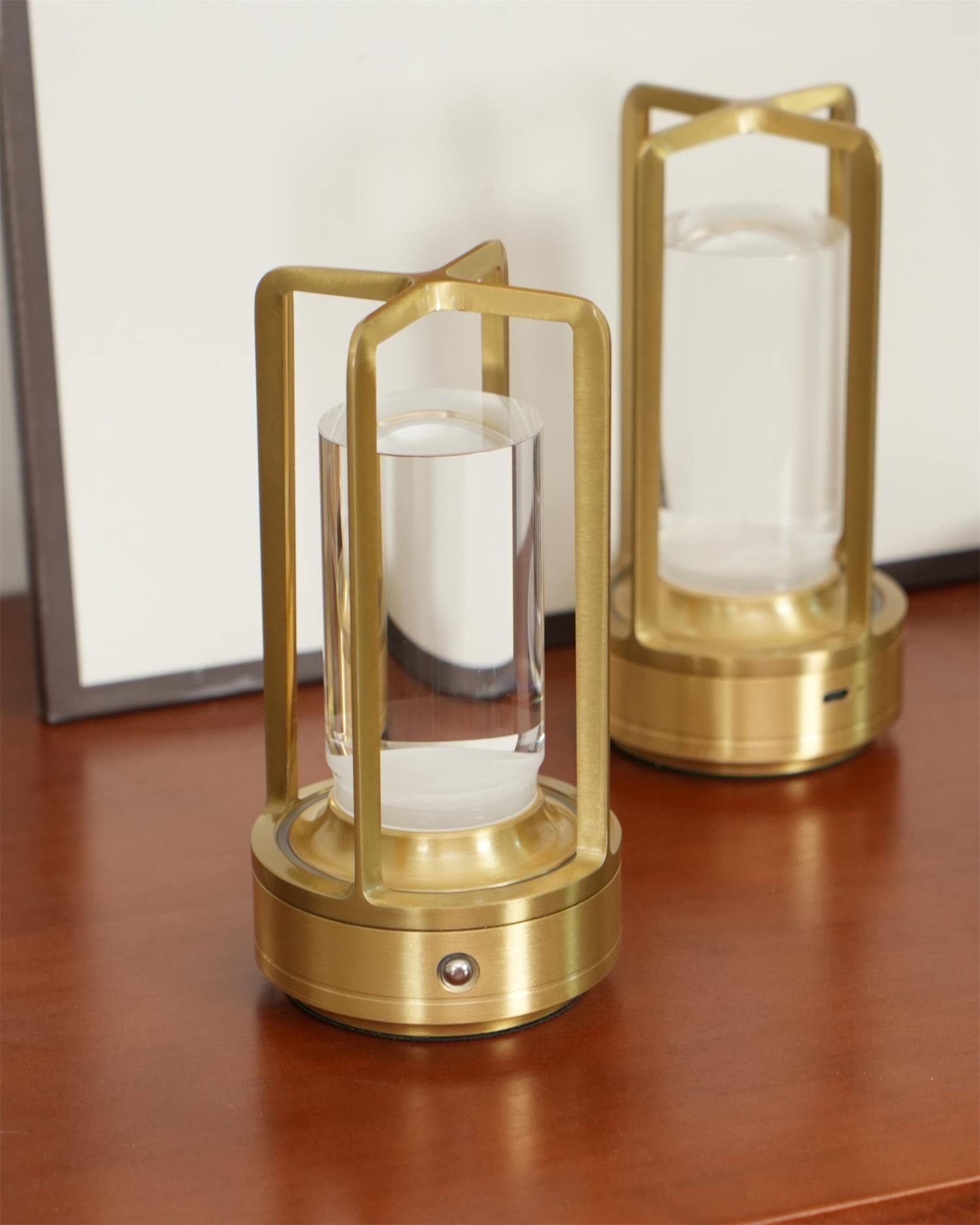 Cassian Table Lamp (built-in battery)