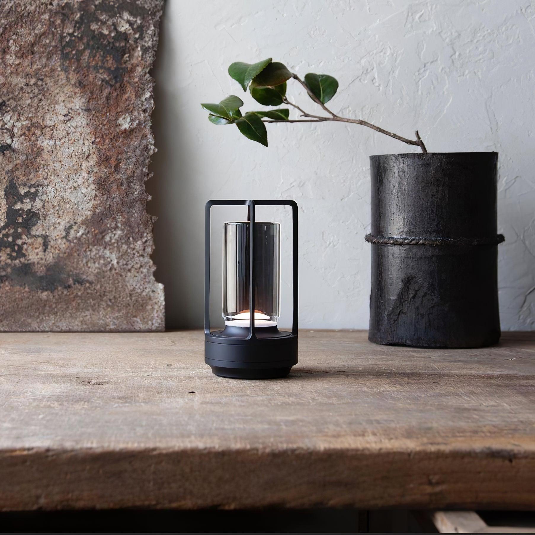Cassian Table Lamp (built-in battery)
