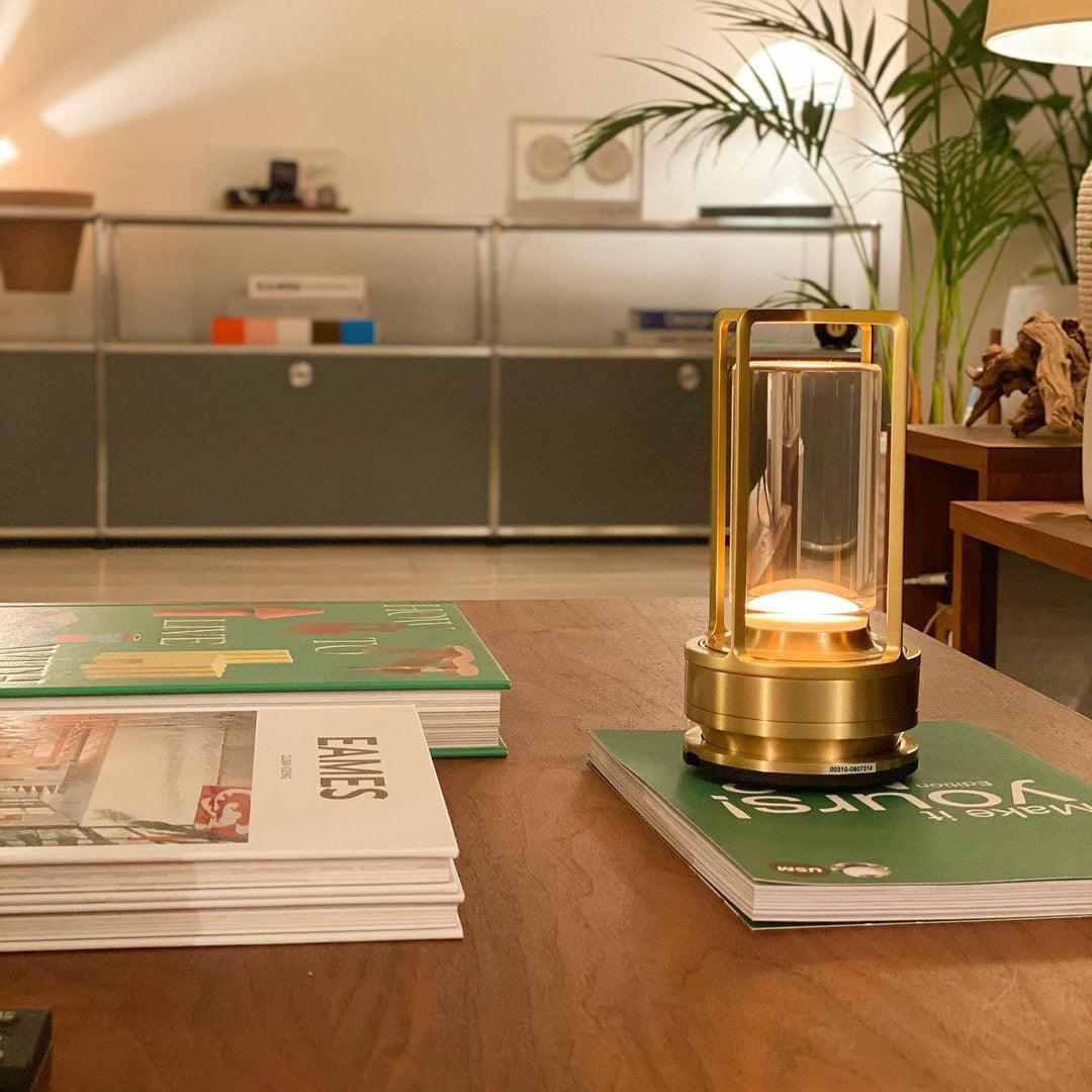 Cassian Table Lamp (built-in battery)