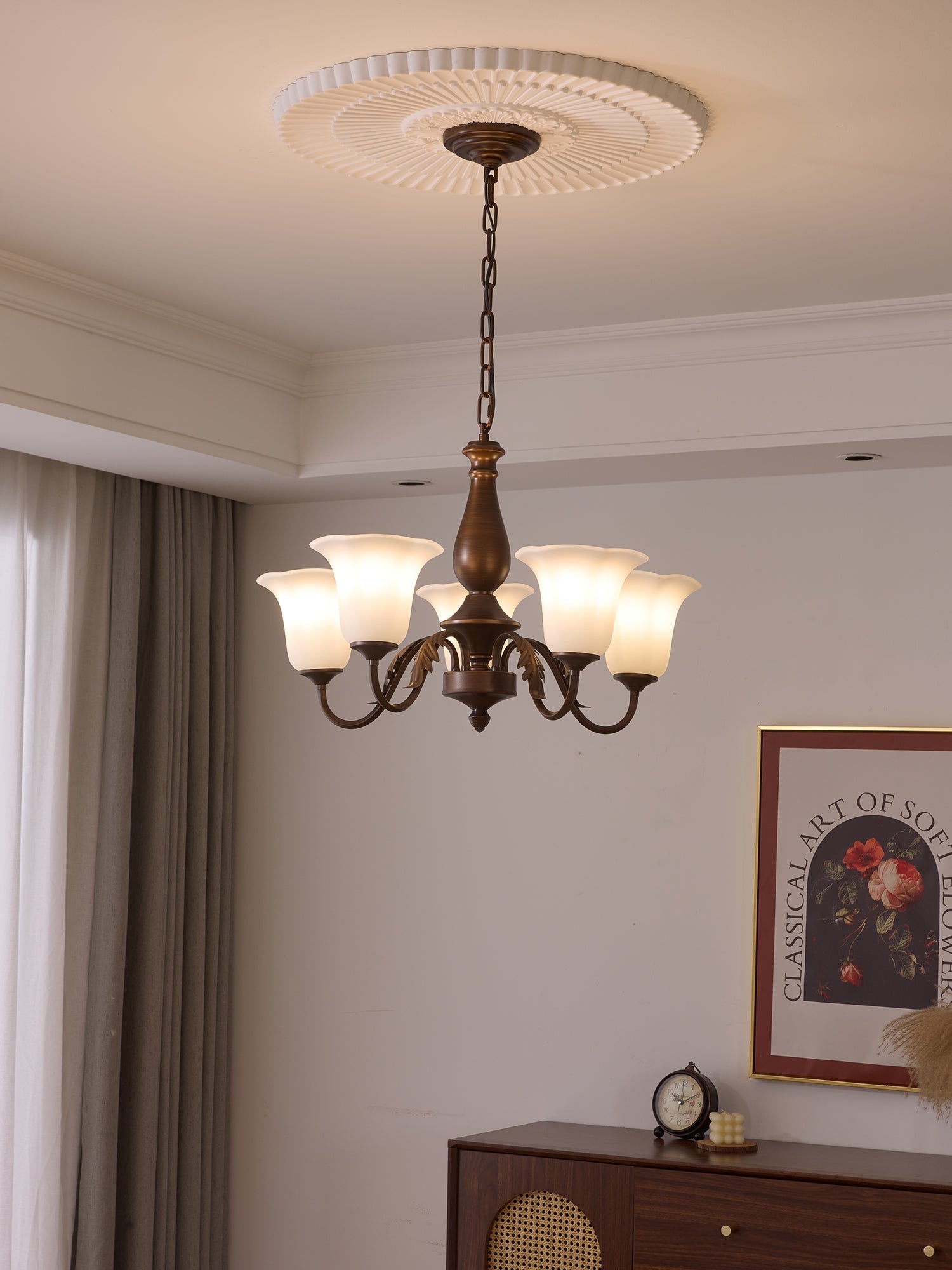 Uveleth Traditional Elegance Glass Chandelier-Neutral Decor