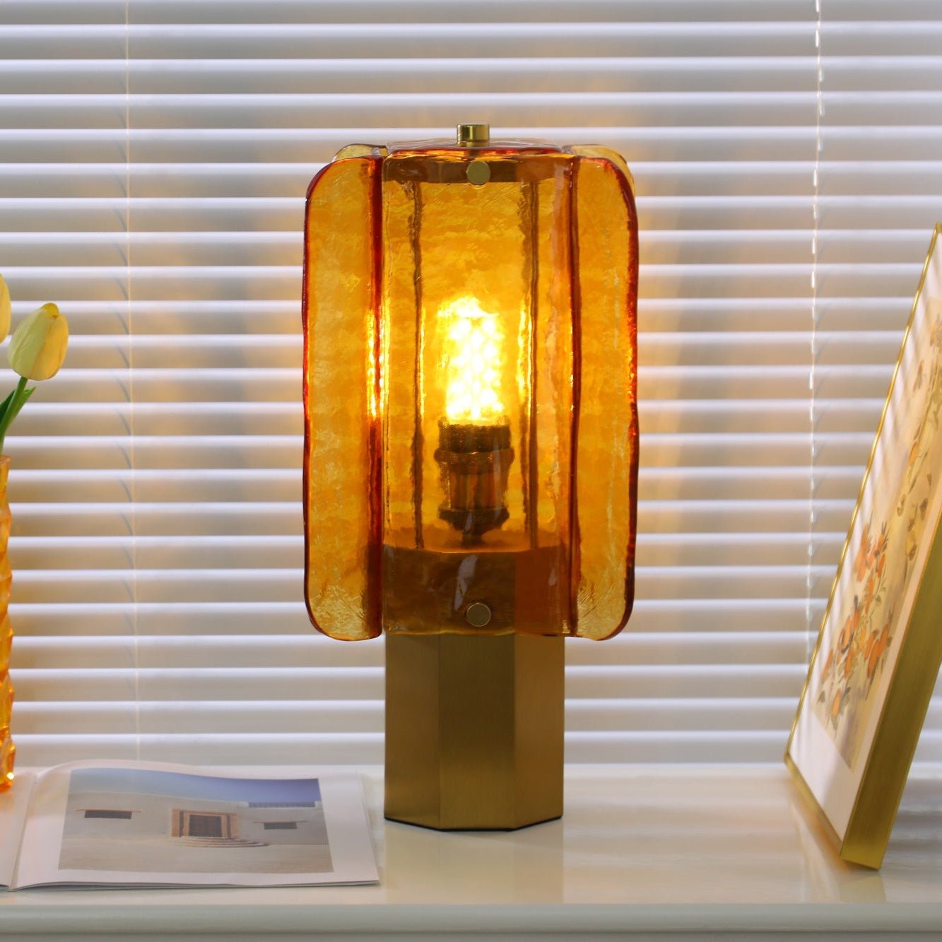 Yentix Glass Table Lamp-Neutral Decor