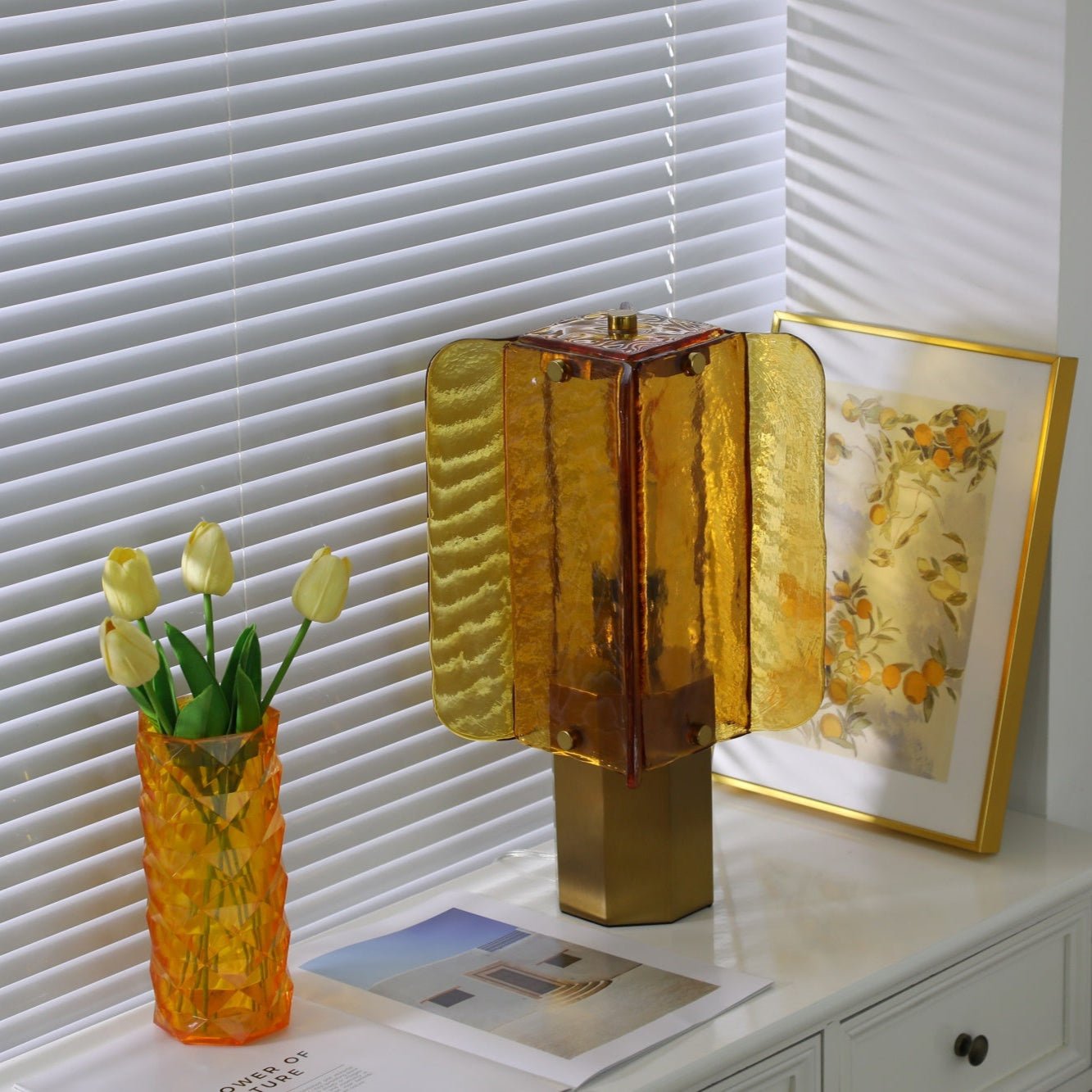 Yentix Glass Table Lamp-Neutral Decor