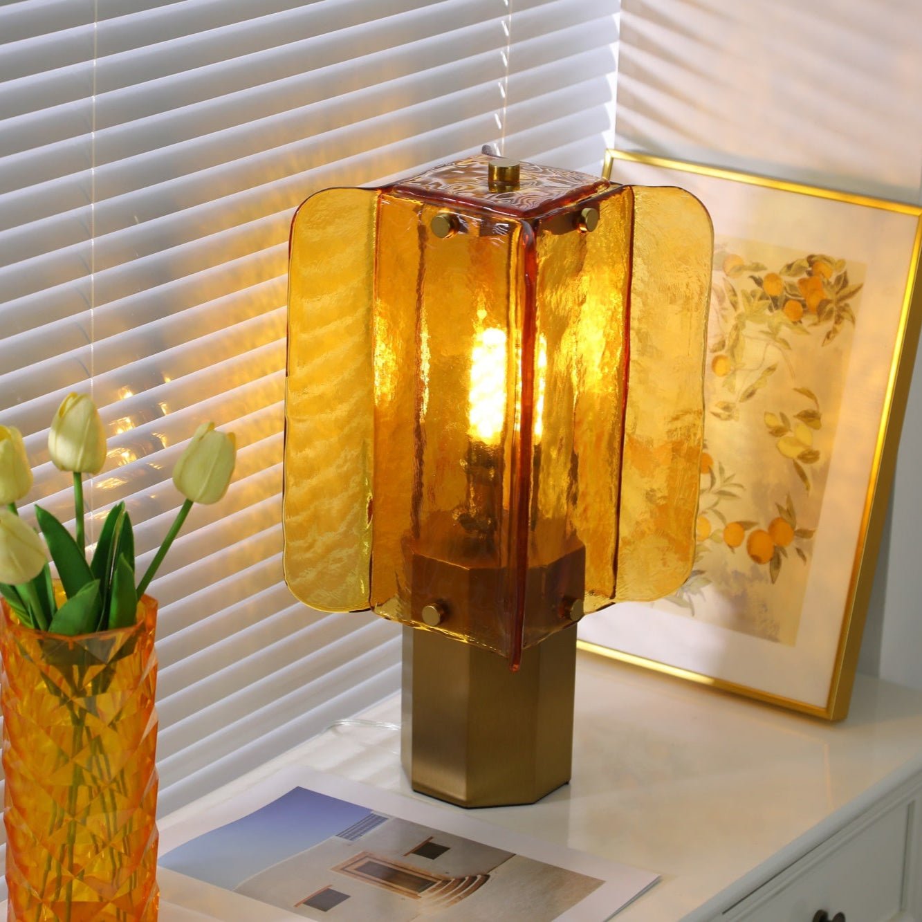 Yentix Glass Table Lamp-Neutral Decor