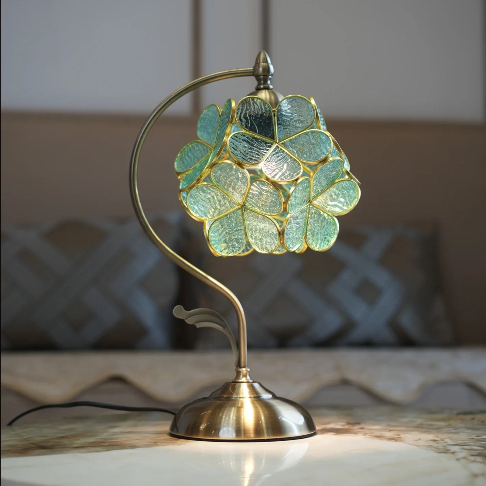 Evenq Table Lamp Aurelia Leaf-Neutral Decor