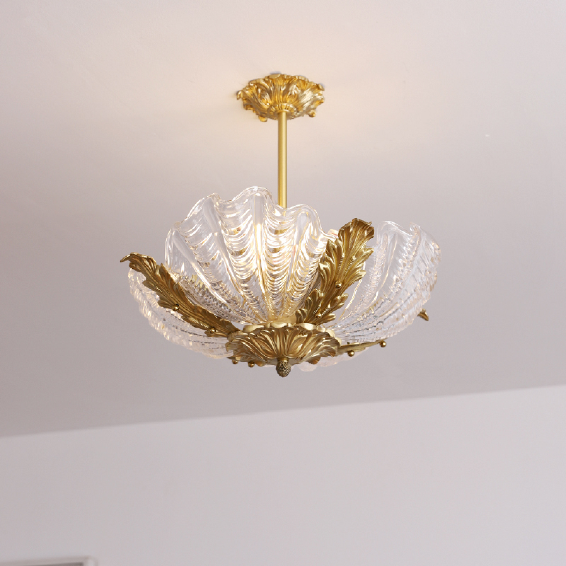 Aurelia Shell Chandelier-Neutral Decor