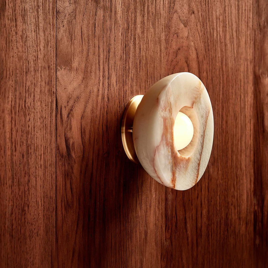 Ildvuvyo  Modern Minimalist Jade Sconce Wall Lamp