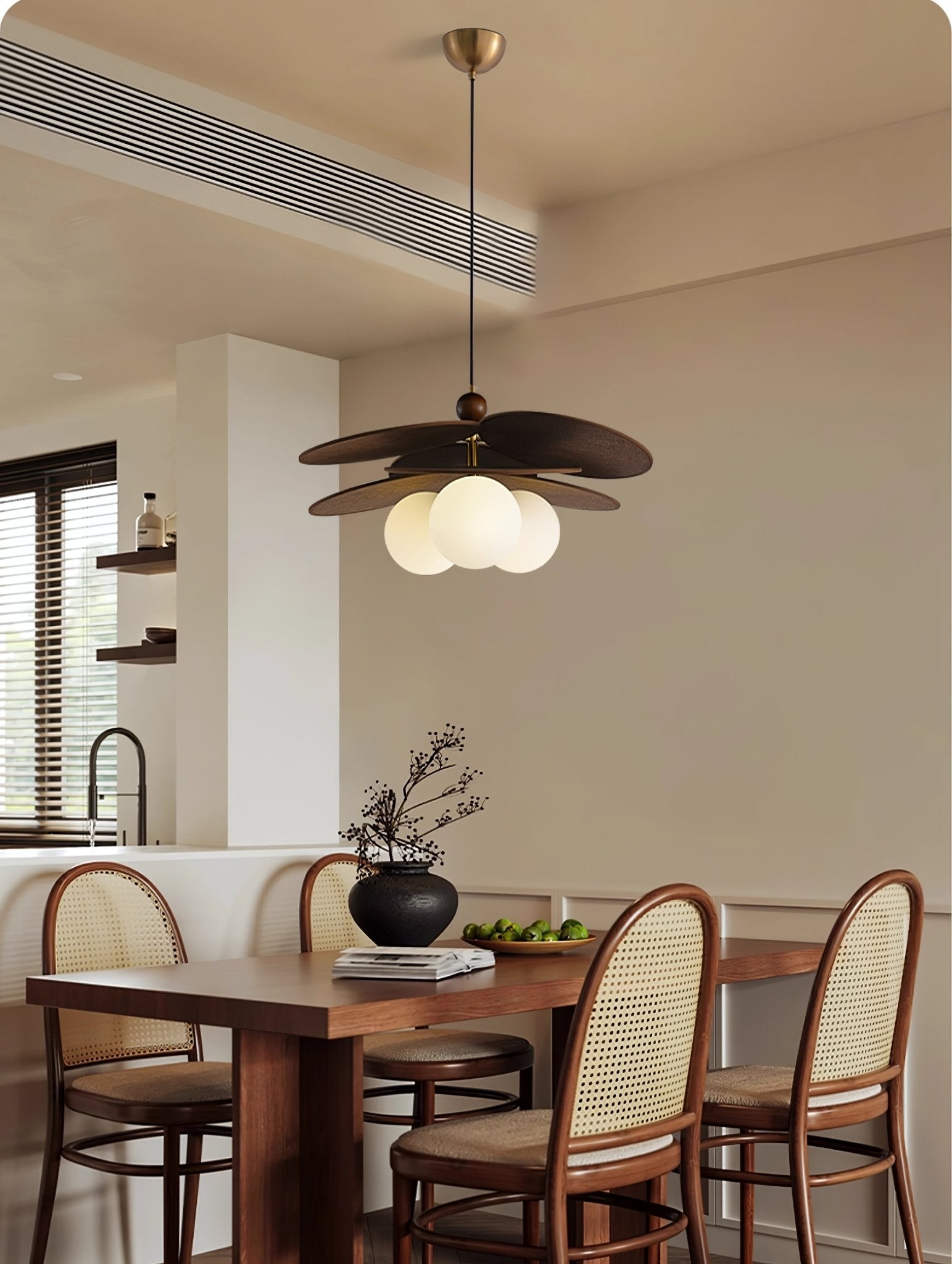 Hanlo Bloom Pendant Light-Neutral Decor