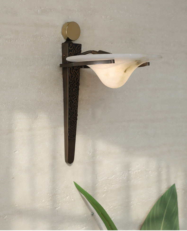 Wyspa Crest Wall Sconce-Neutral Decor