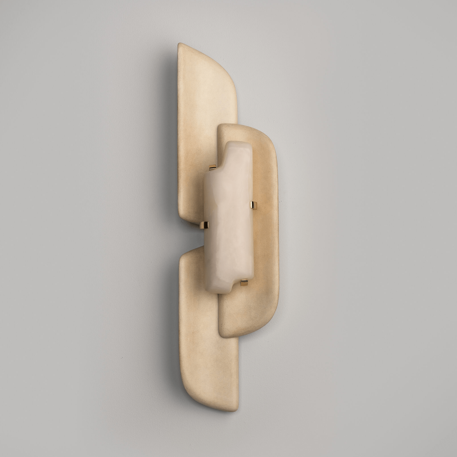 Kerd Modern White Alabaster Wall Lamp-Neutral Decor
