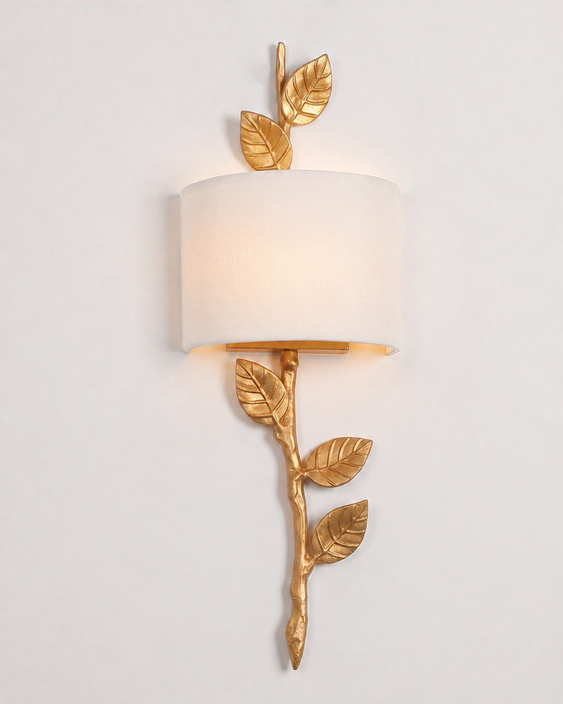 Farringmere Leaf Wall Sconce