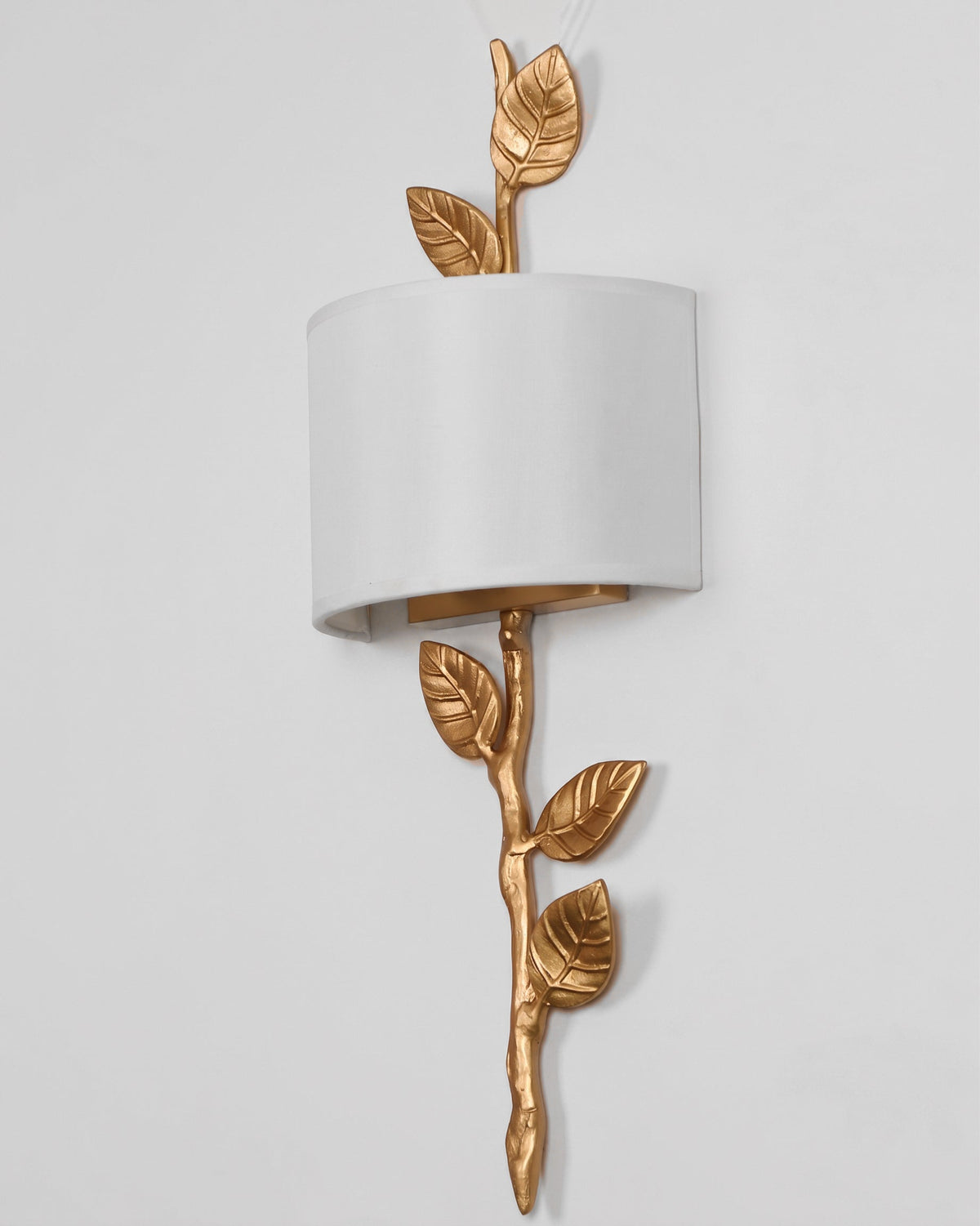 Farringmere Leaf Wall Sconce