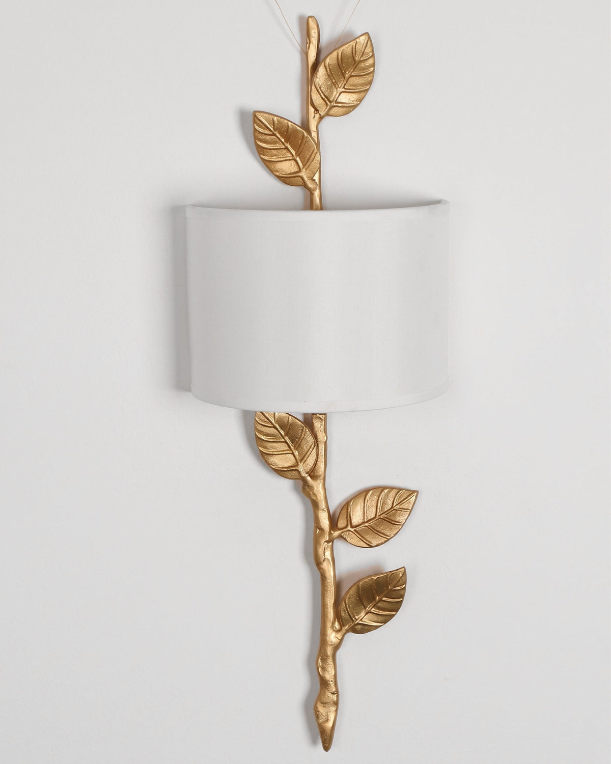 Farringmere Leaf Wall Sconce