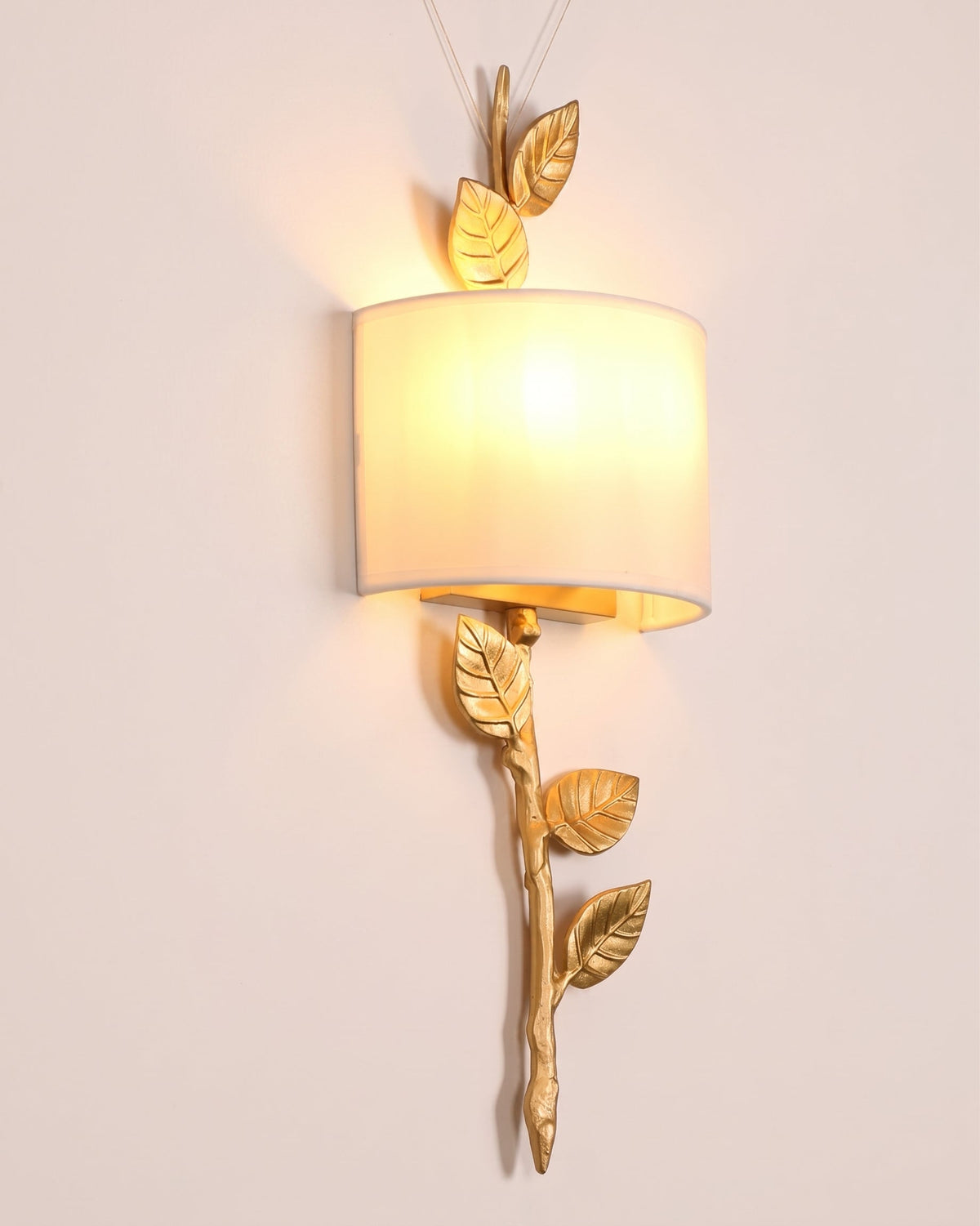Farringmere Leaf Wall Sconce
