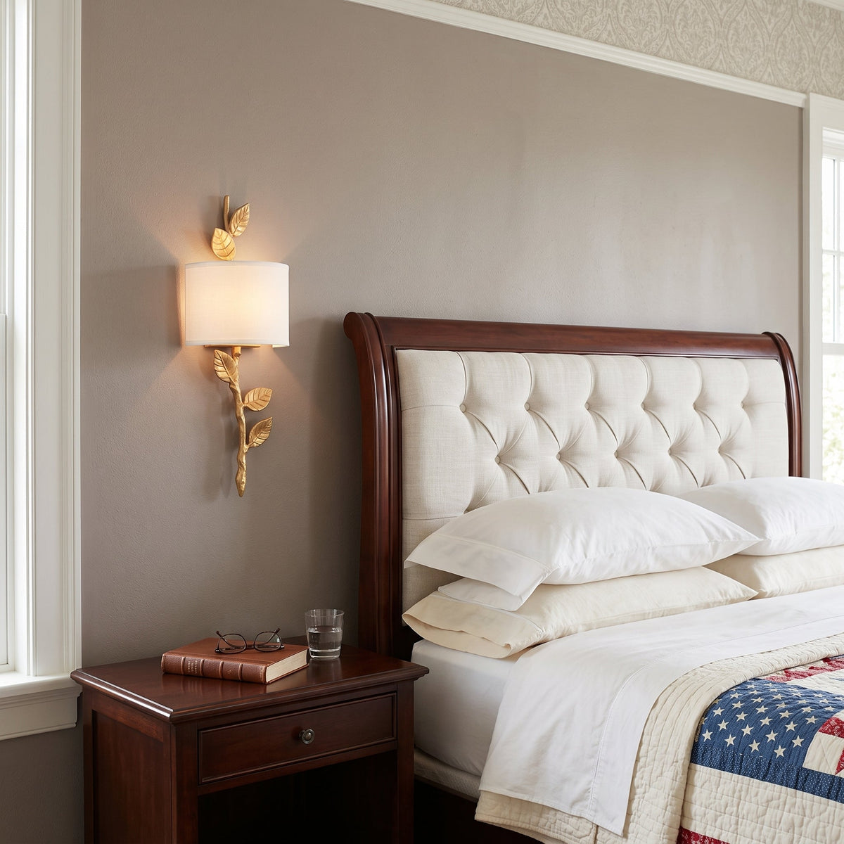 Farringmere Leaf Wall Sconce