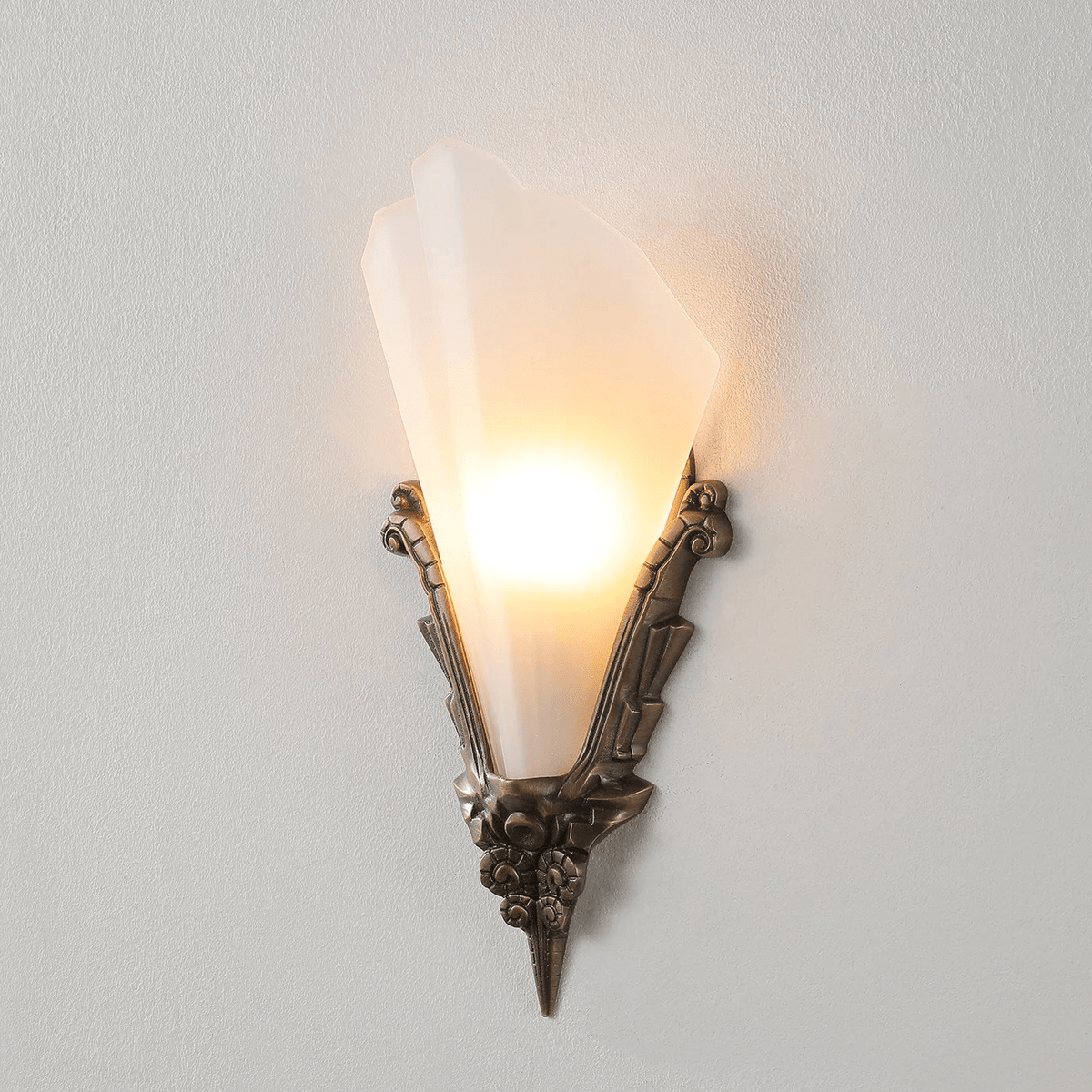 Aurivelle Deco Wall Sconce-Neutral Decor