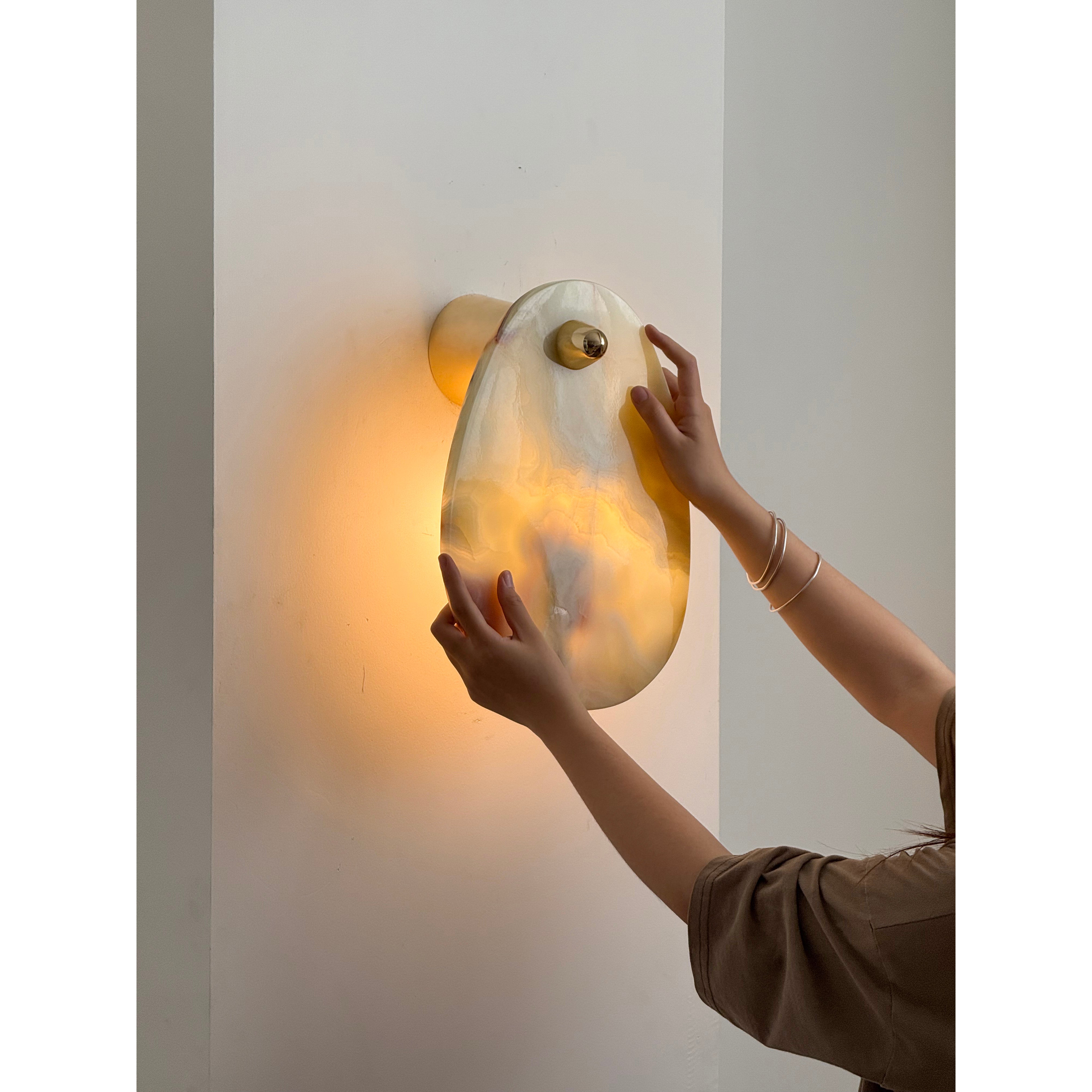 Norduvys Modern Luxurious  Metal Marble Wall Lamp