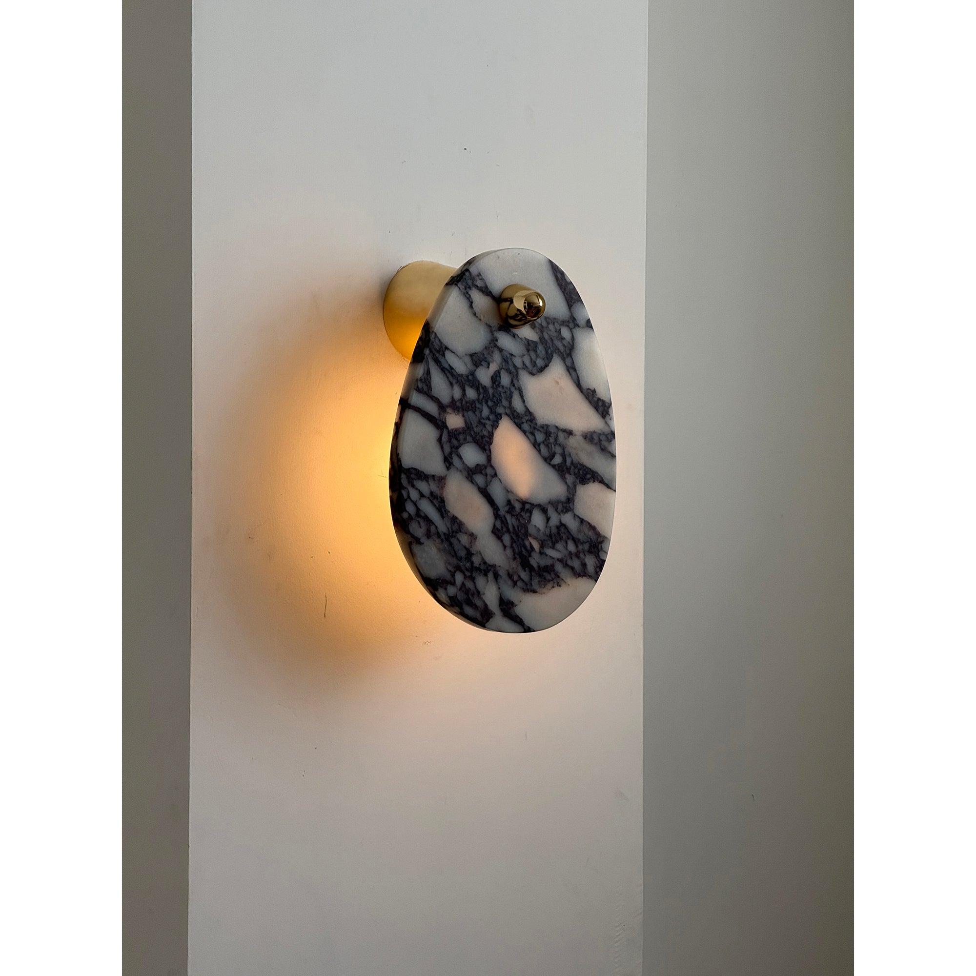 Norduvys Modern Luxurious  Metal Marble Wall Lamp