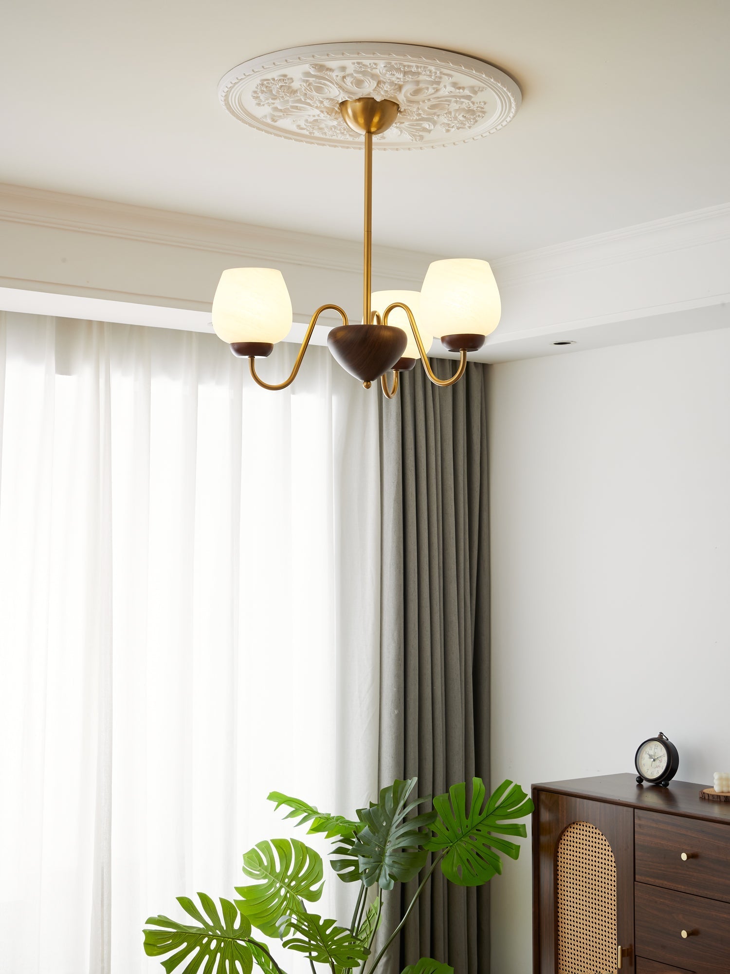 Sytheiel Premium Elegance Wood Glass Chandelier-Neutral Decor