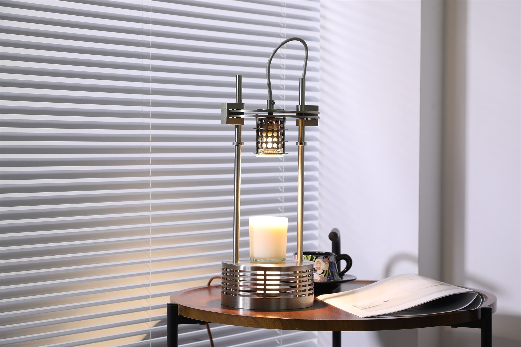 Serynd Aroma Table Lamp-Neutral Decor