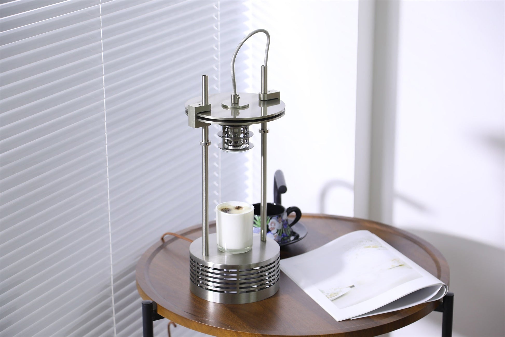 Serynd Aroma Table Lamp-Neutral Decor
