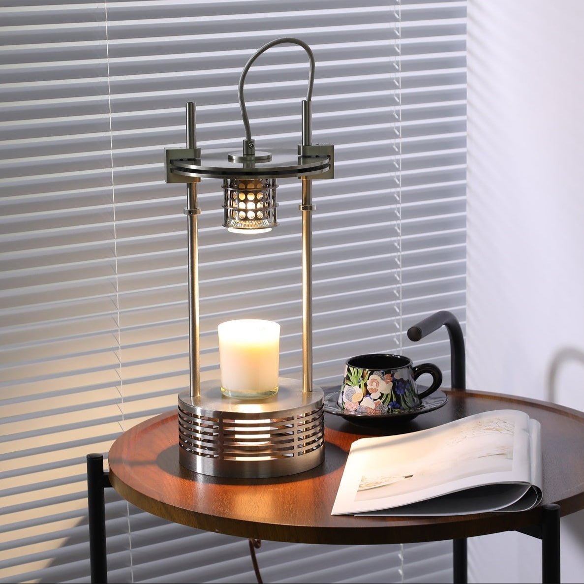 Serynd Aroma Table Lamp-Neutral Decor