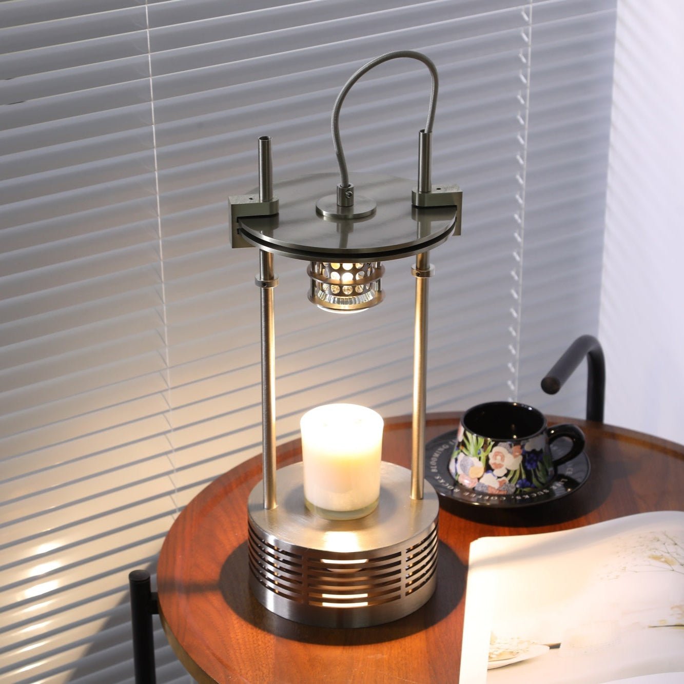 Serynd Aroma Table Lamp-Neutral Decor