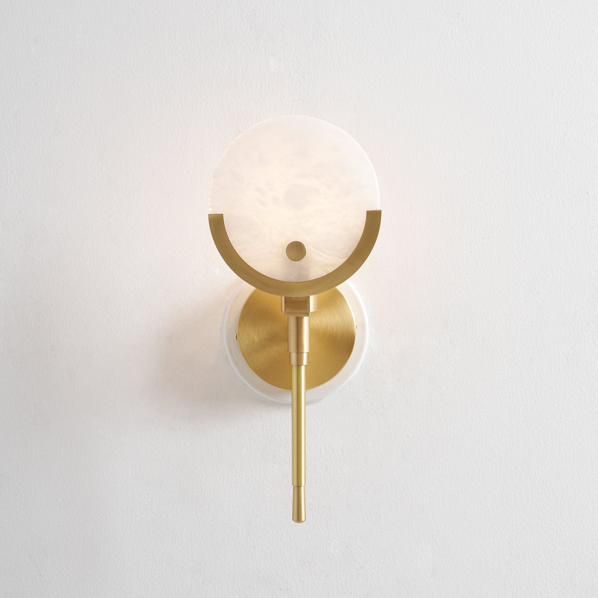 Aminex Sphere Alabaster Wall Light-Neutral Decor