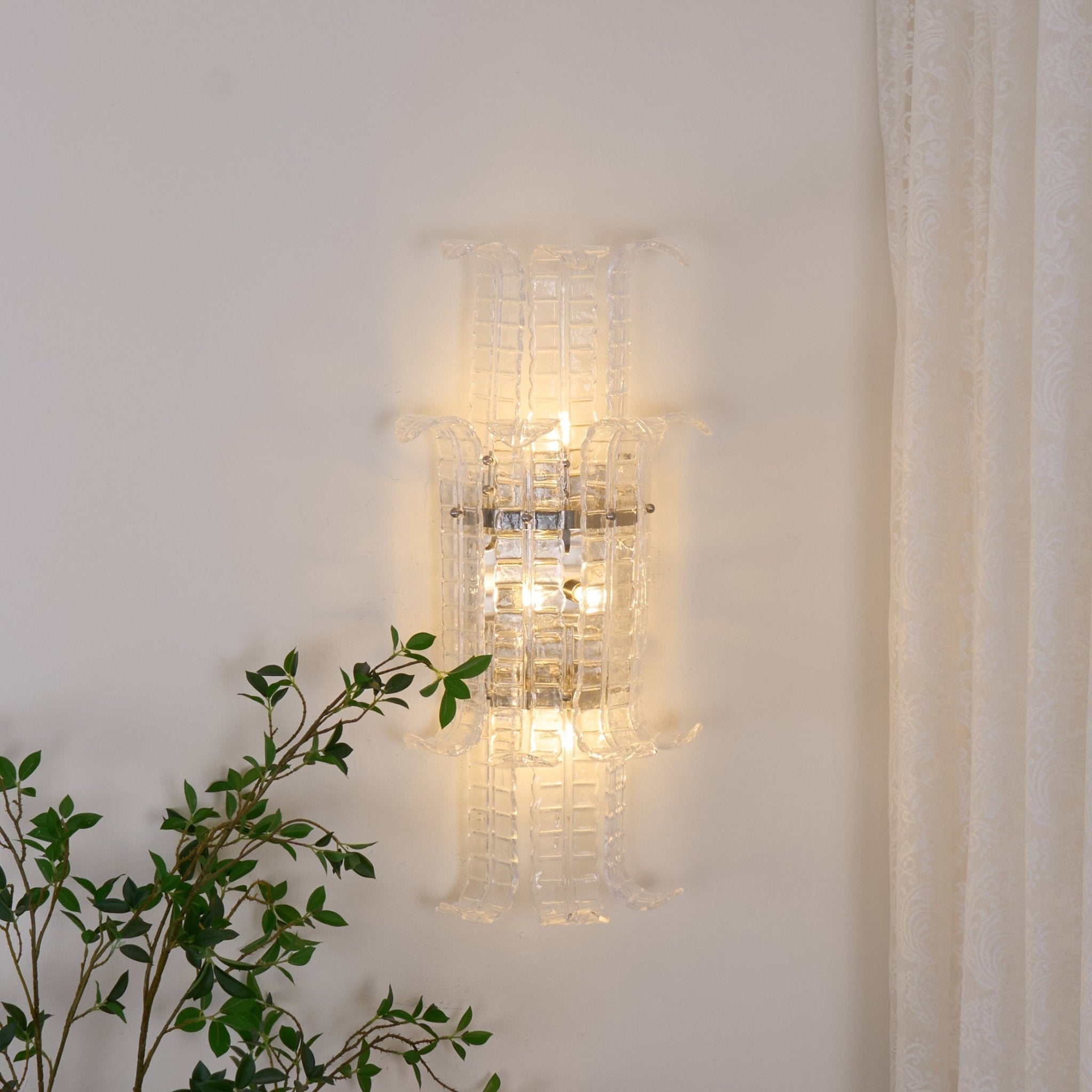 Aurora Wall Sconce Clear Murano Glass Panel Geometric-Neutral Decor