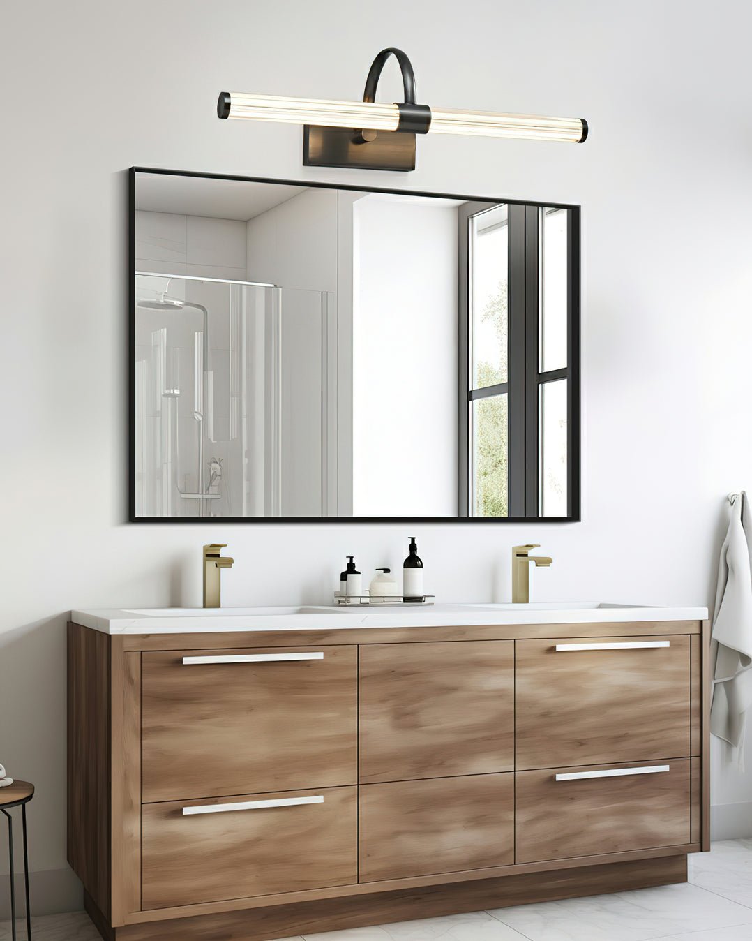 Beryl Modern Minimalist Brass Wall Light-Neutral Decor