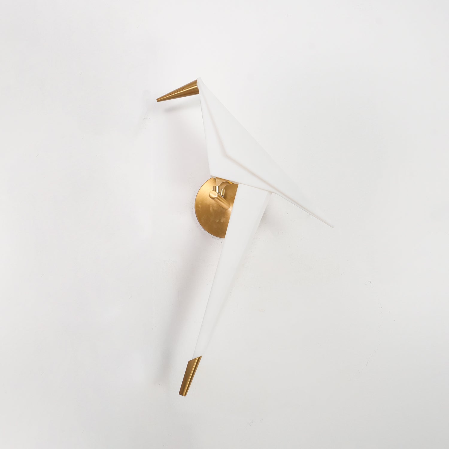 Visileth Nordic Art Crane Plug-In Wall Lamp-Neutral Decor