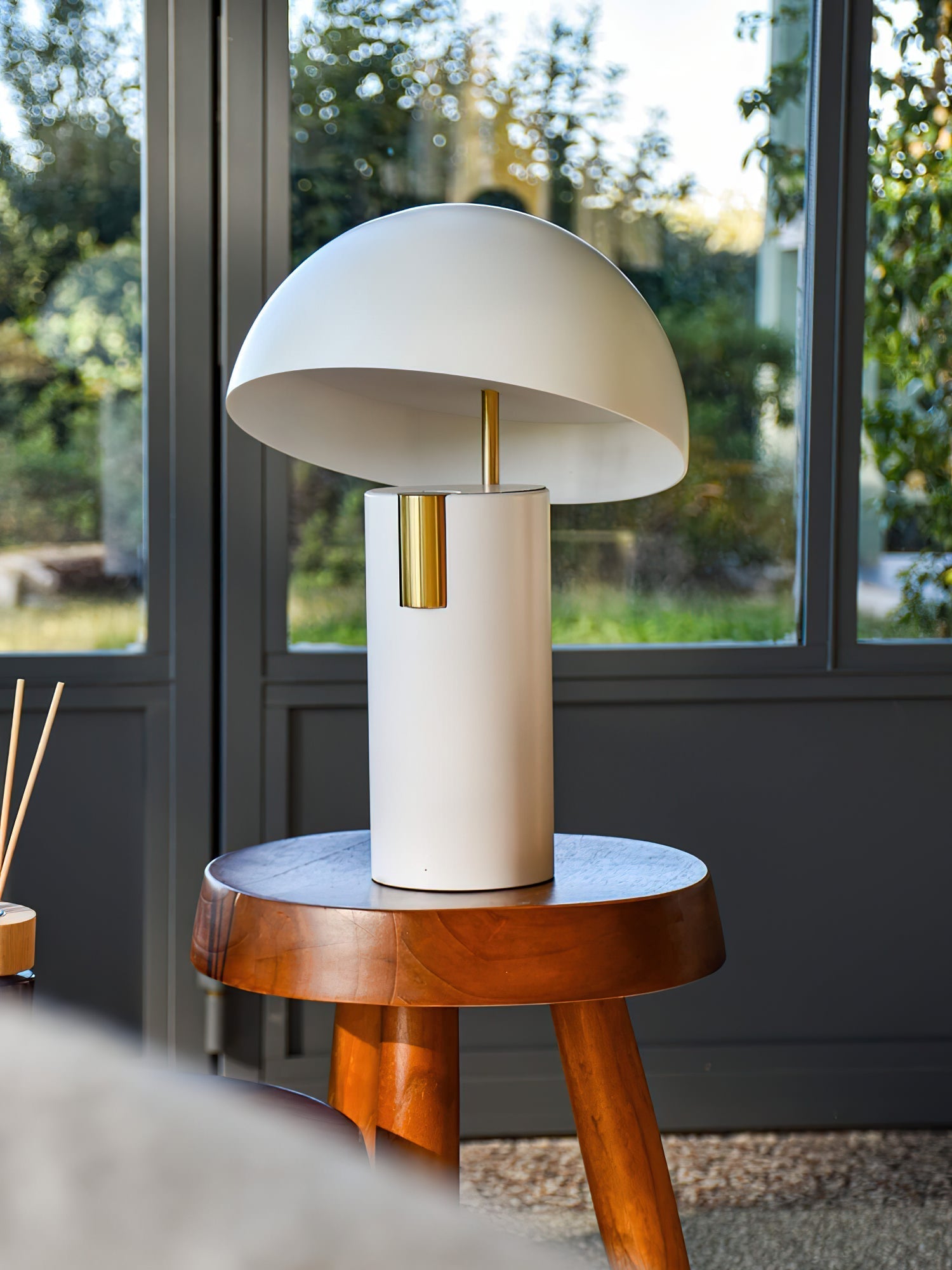 Veroca Steel Industrial Table Lamp-Neutral Decor