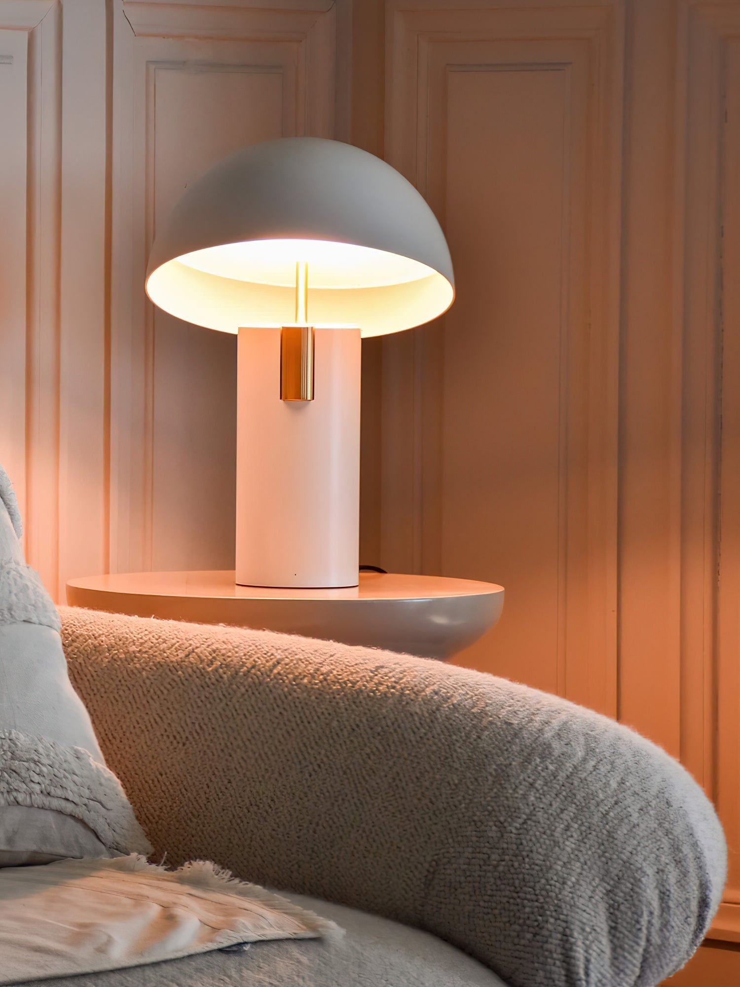 Veroca Steel Industrial Table Lamp-Neutral Decor