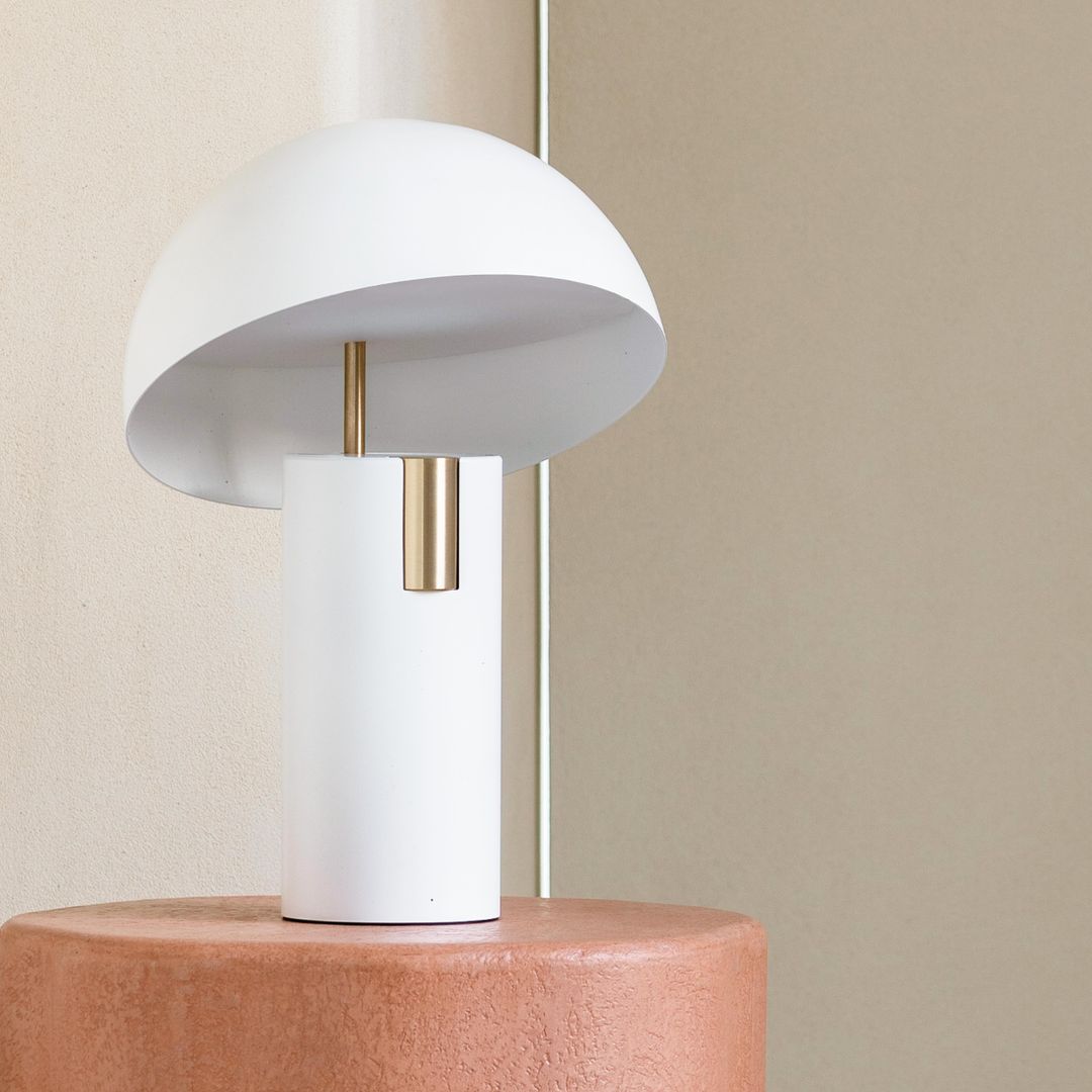 Veroca Steel Industrial Table Lamp-Neutral Decor
