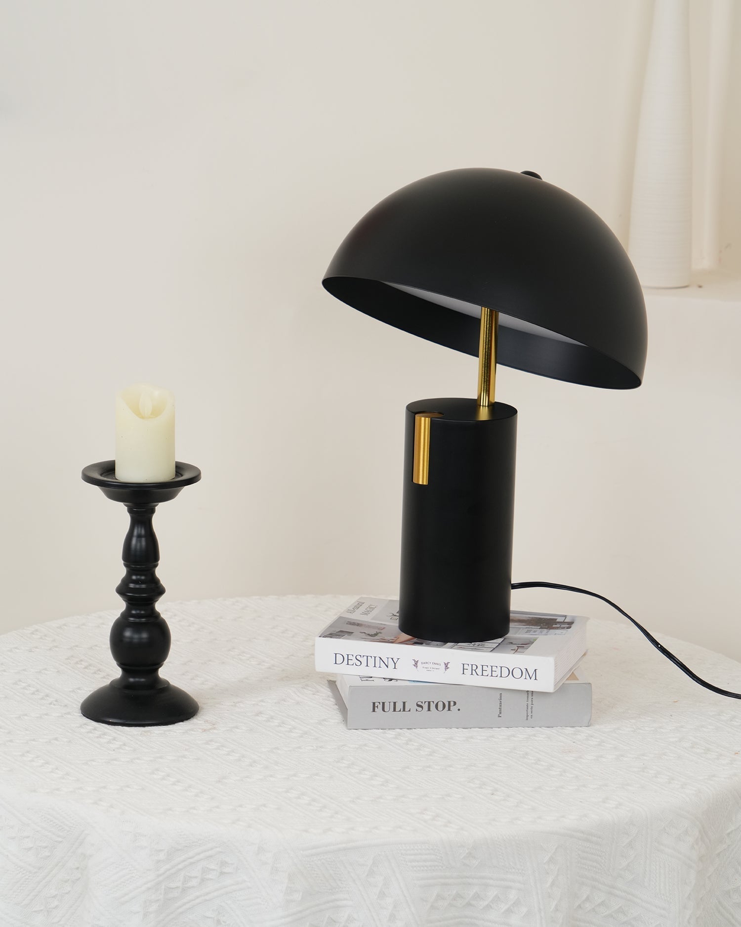 Veroca Steel Industrial Table Lamp-Neutral Decor