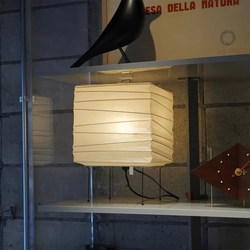 Mith Paper Oriental Table Lamp-Neutral Decor