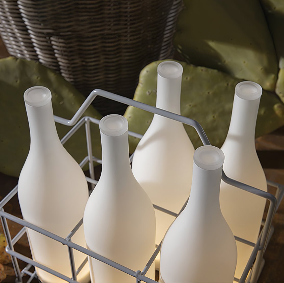 Vino Built-in Battery Table Lamp-Neutral Decor
