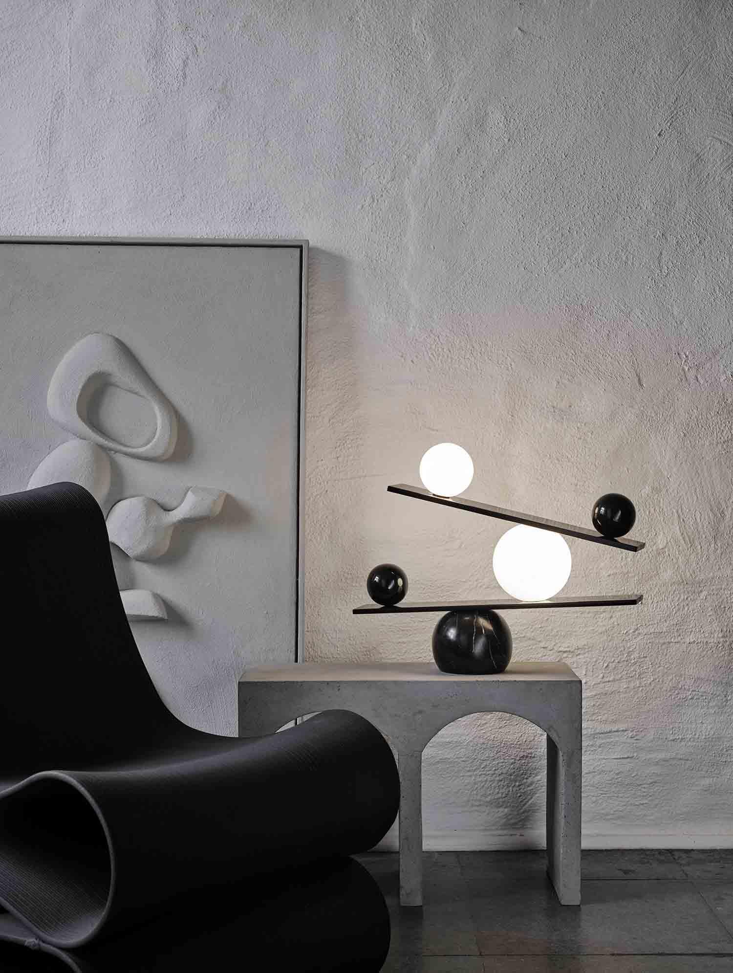 Usilus Table Lamp-Neutral Decor