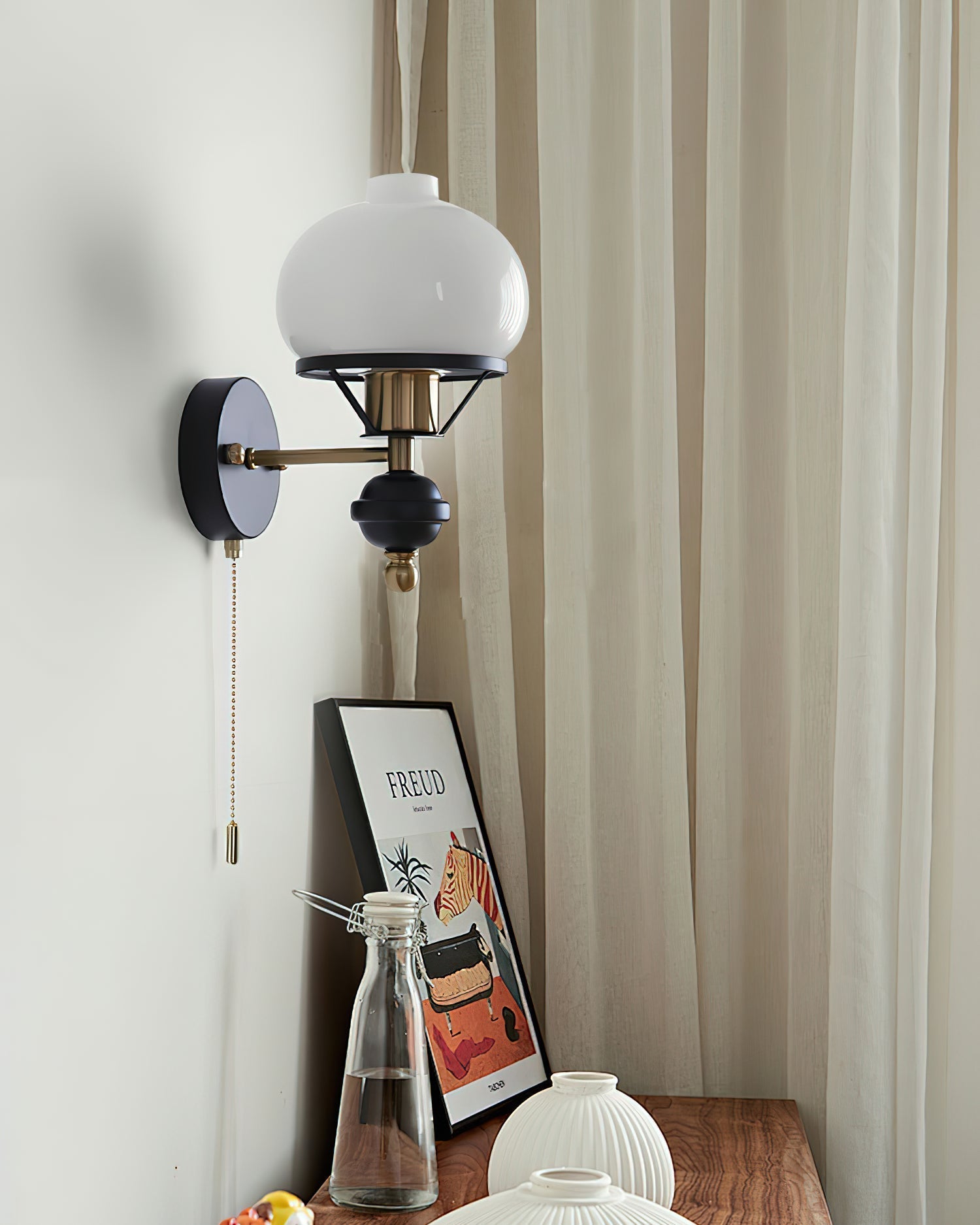 Orbitio Wall Light