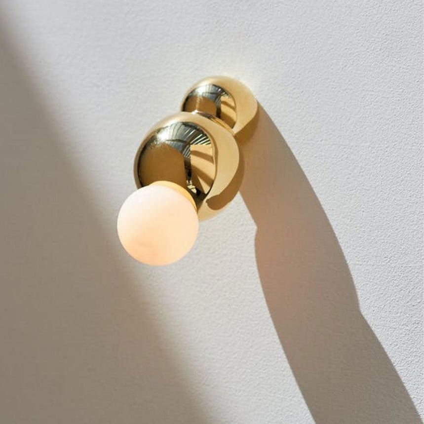 Oshaen Modern Minimalist Ball Mounted Wall Light-Neutral Decor