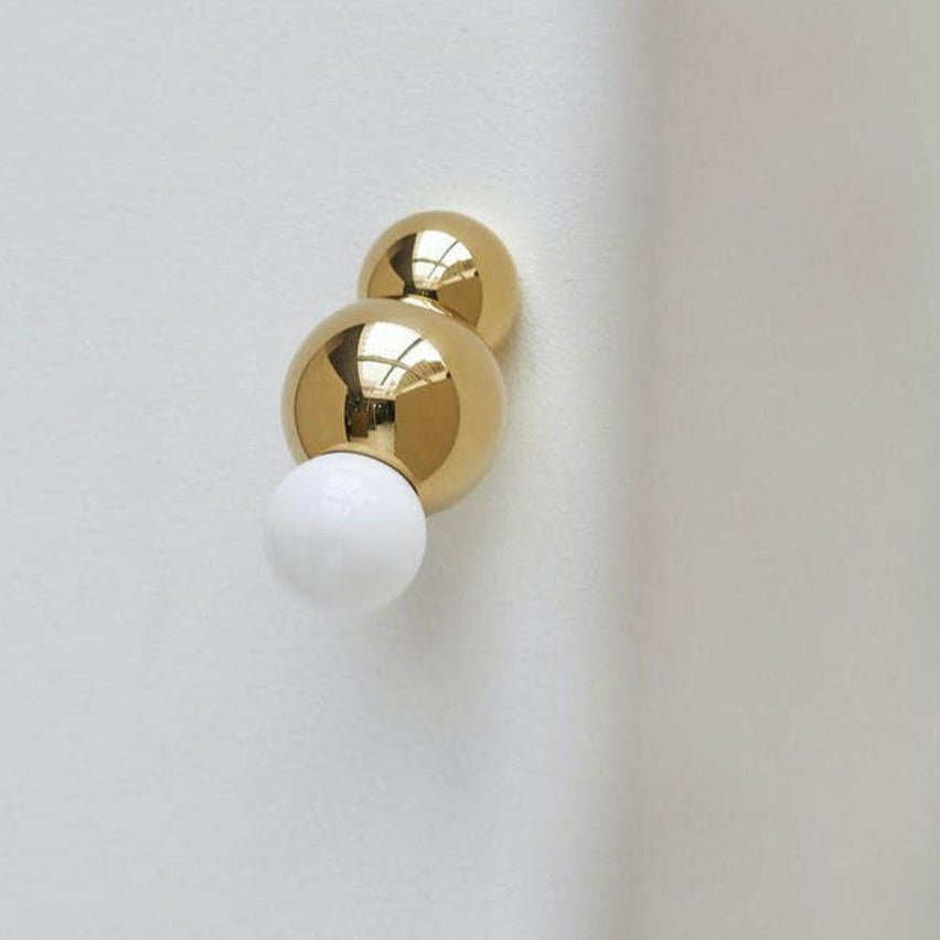 Oshaen Modern Minimalist Ball Mounted Wall Light-Neutral Decor