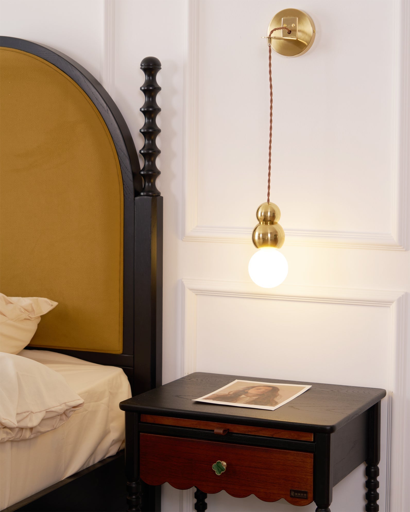 Cin Ball Series Glass Wall Light-Neutral Decor