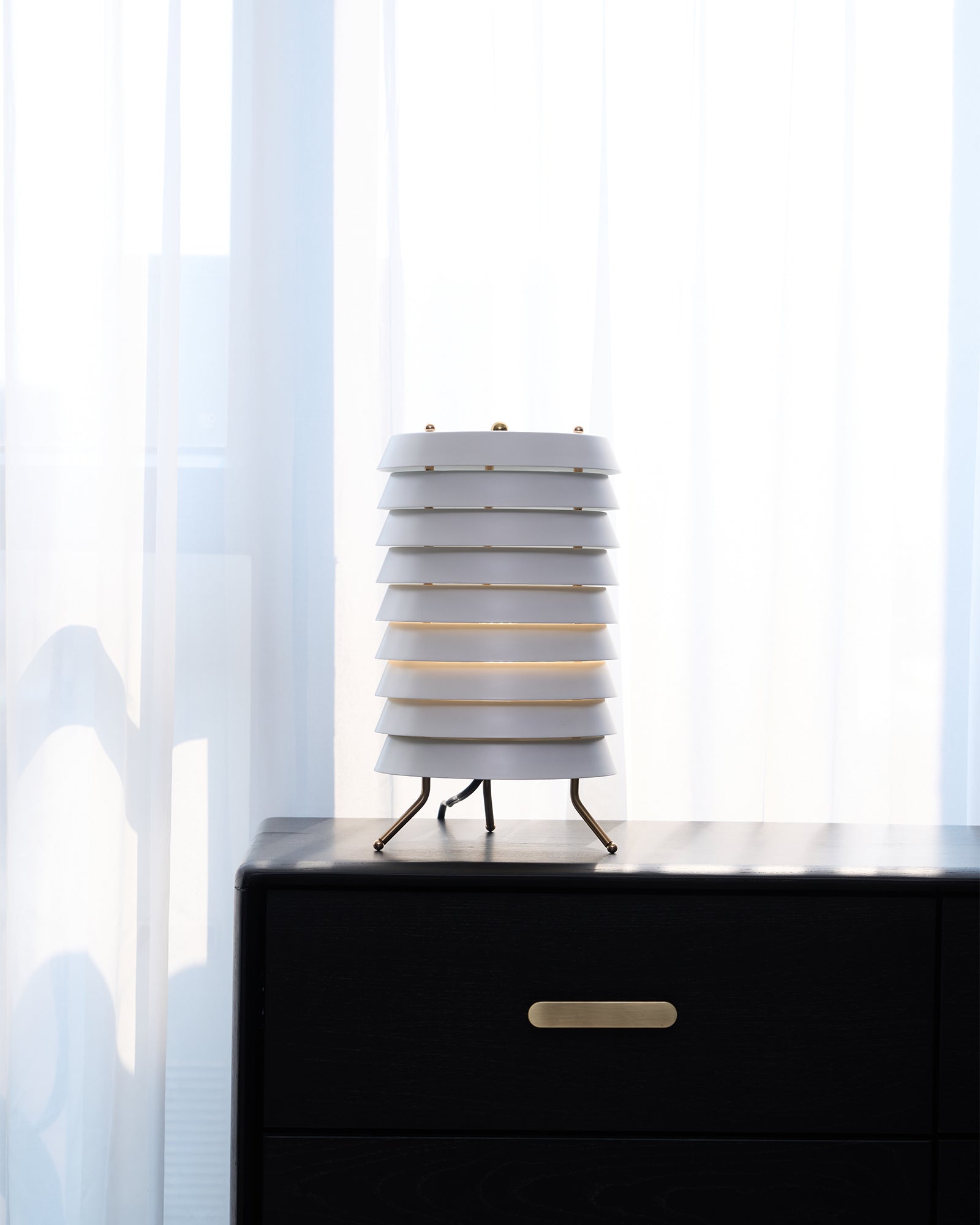 Kora Lattice Scandinavian Table Lamp-Neutral Decor